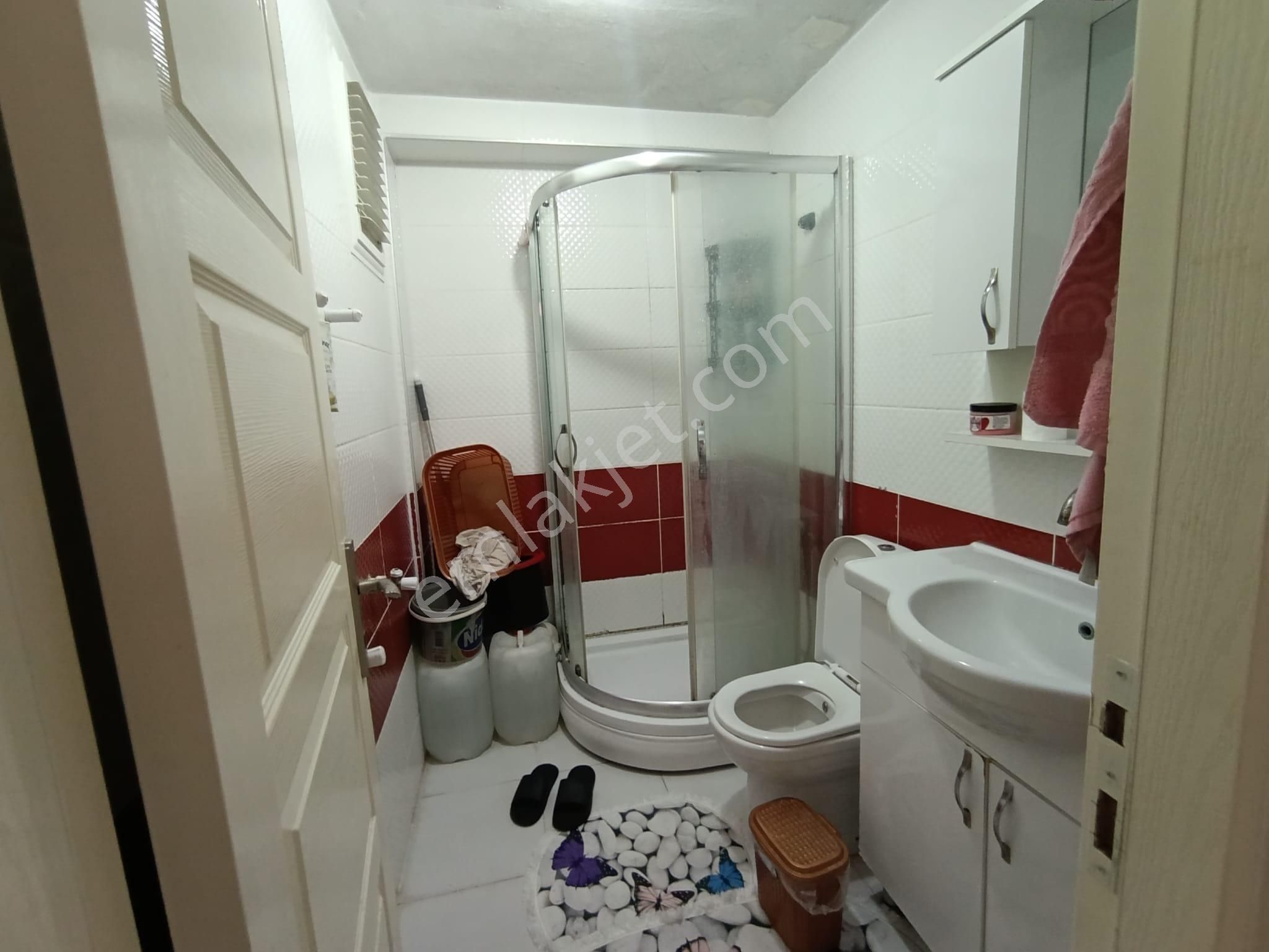 İnönü Mah. Arakattan Farksız Geniş Yüksek Giriş Daire - Görsel 8