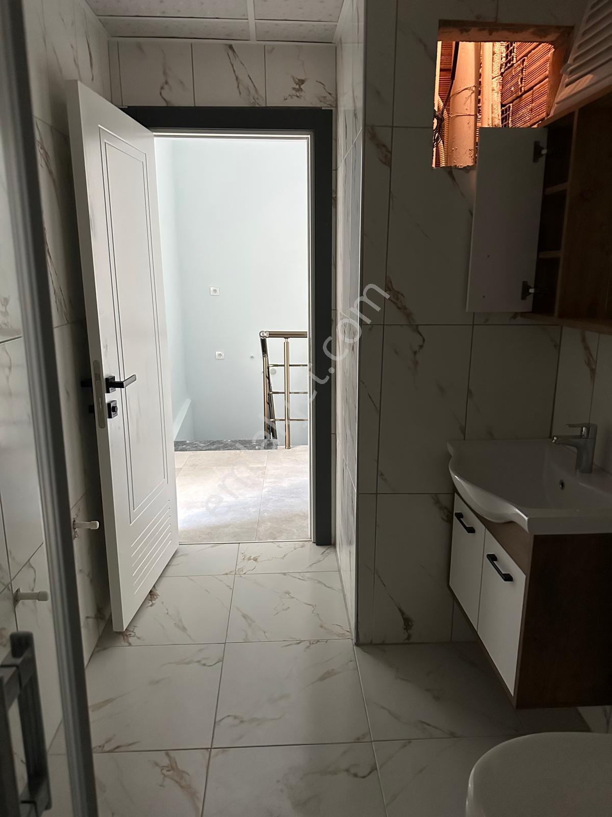 Cadde Üzeri Önü Full Açık Sıfır Asansörlü Lüks Dubleks - Görsel 5