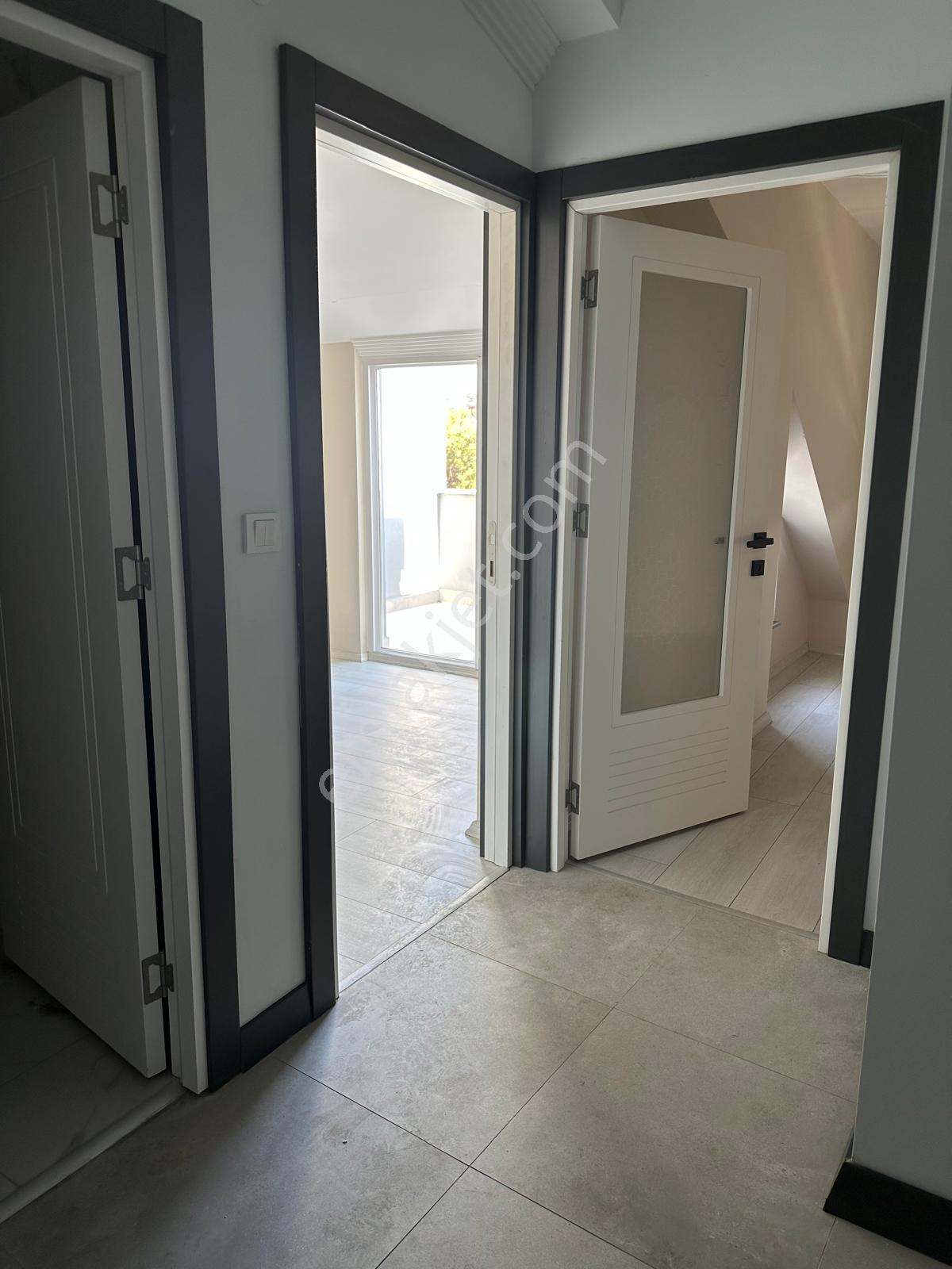 Cadde Üzeri Önü Full Açık Sıfır Asansörlü Lüks Dubleks - Görsel 20