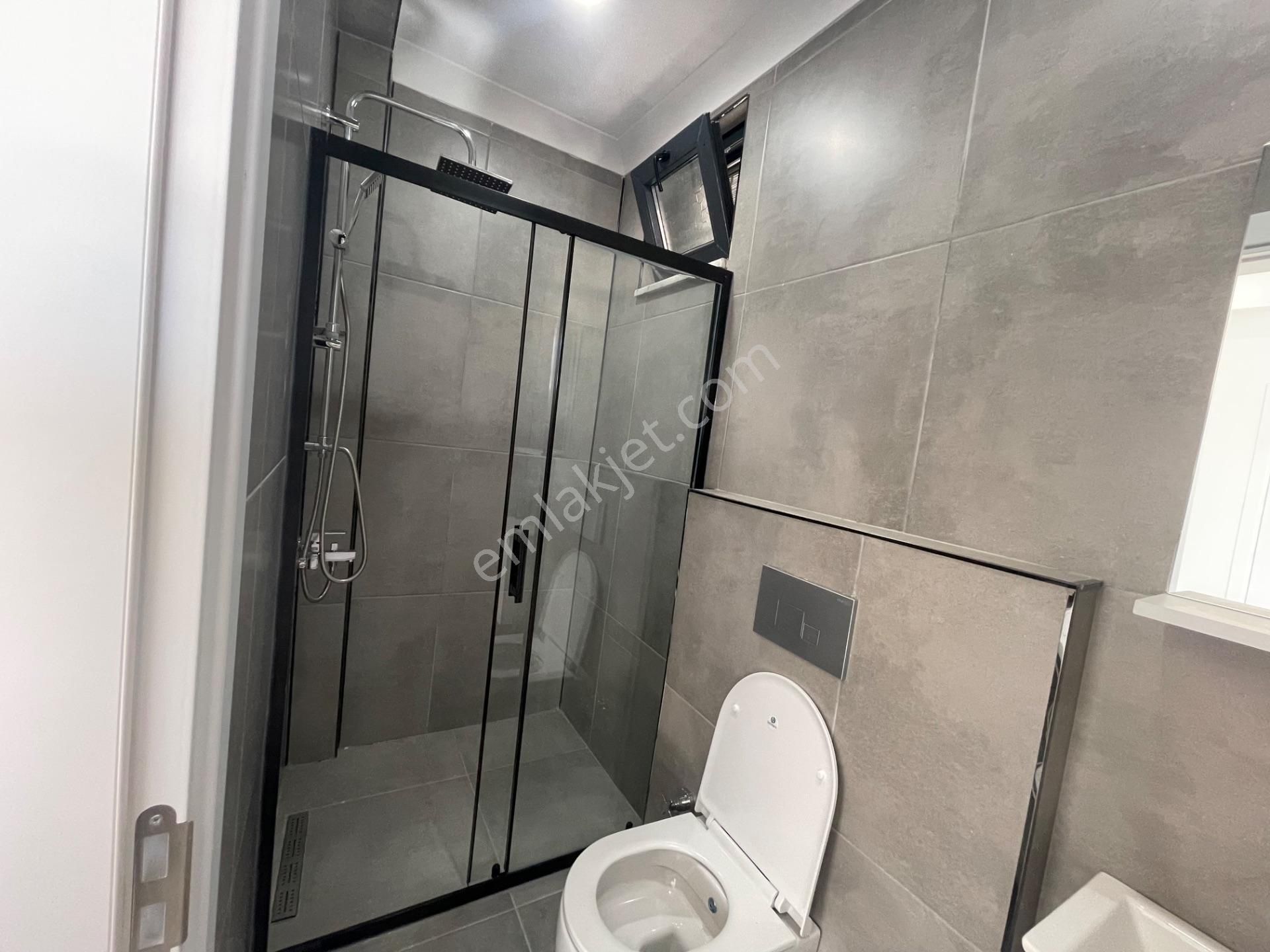 Lüks Yaşamın Yeni Tanımı: Solar Panel, Isıtmalı Havuz 3+1 Villa - Görsel 24