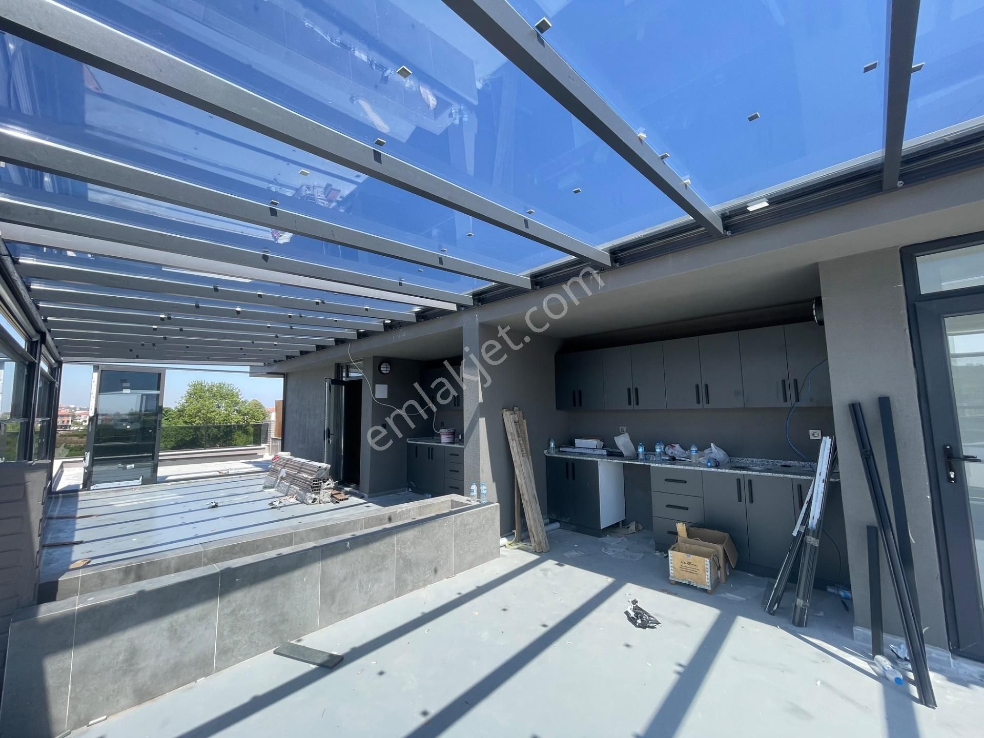 Lüks Yaşamın Yeni Tanımı: Solar Panel, Isıtmalı Havuz 3+1 Villa - Görsel 30