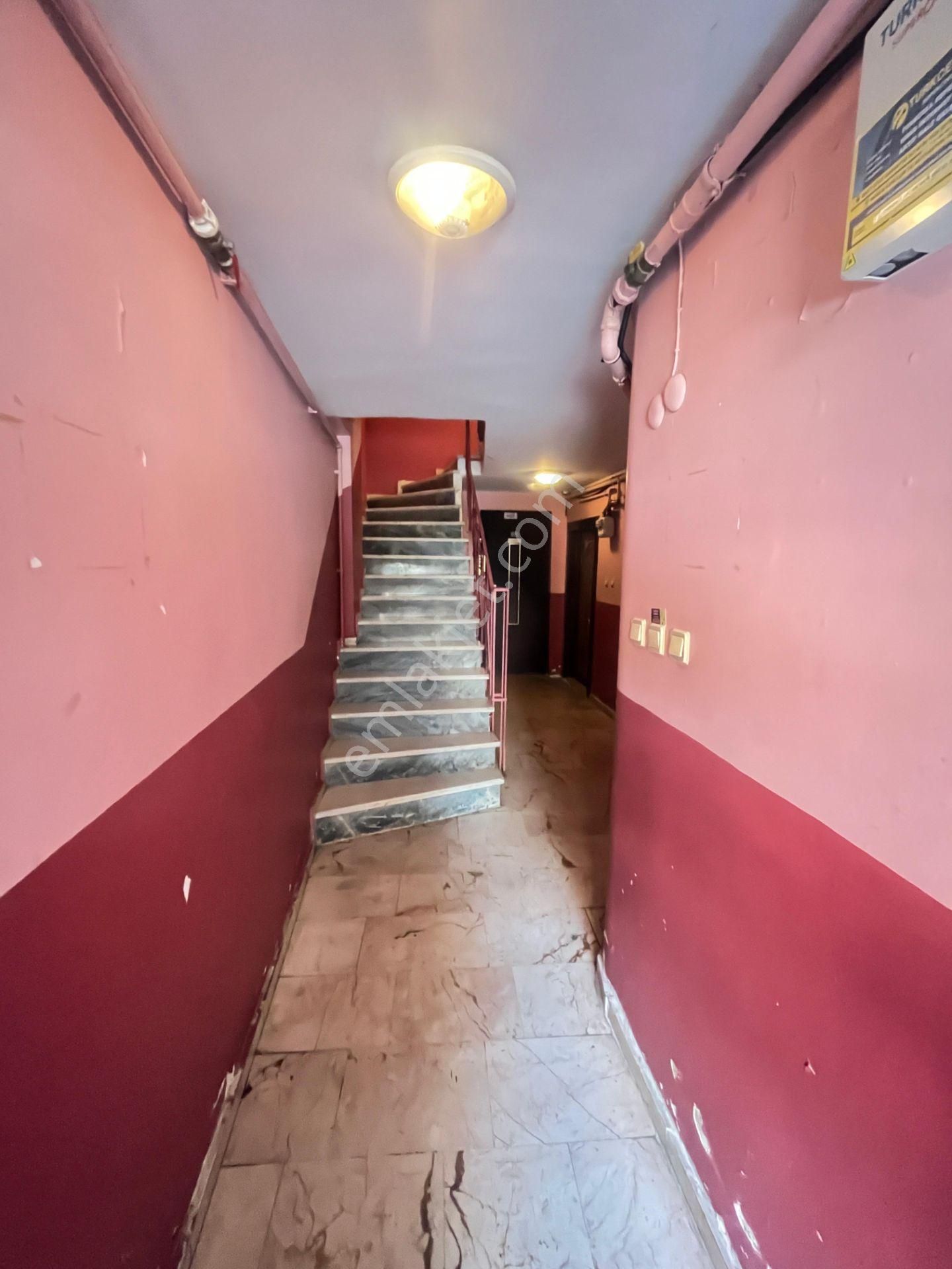 Üsküdar Mimar Sinanda Marmaraya 5-6 Dakika Asansörlü Ara Kat - Görsel 28