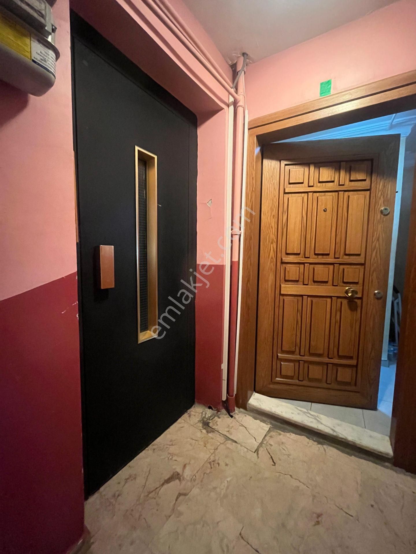 Üsküdar Mimar Sinanda Marmaraya 5-6 Dakika Asansörlü Ara Kat - Görsel 27