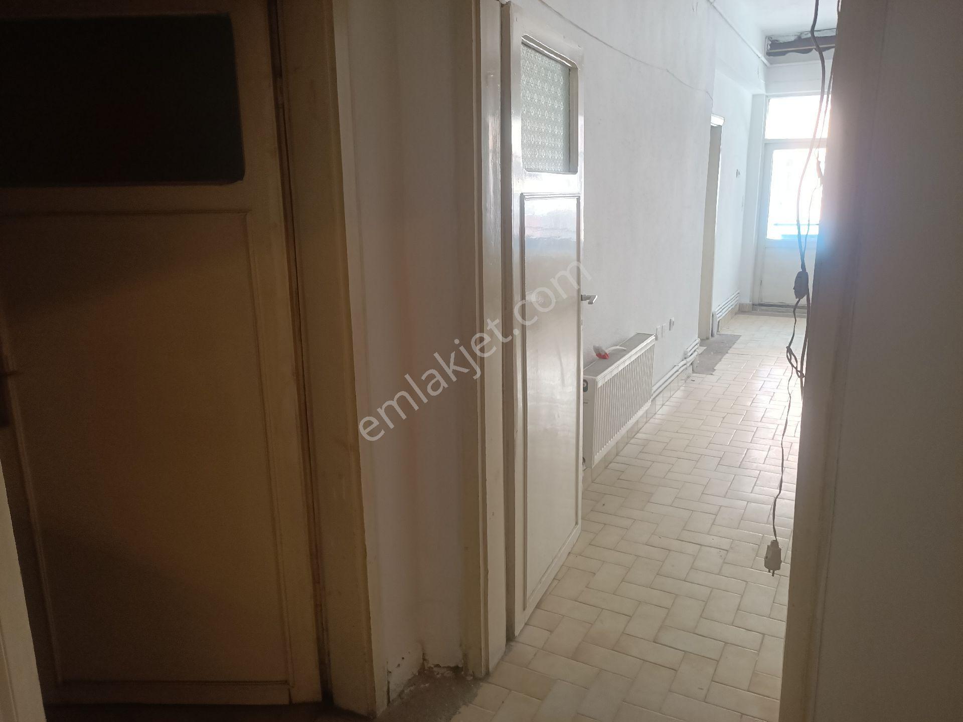 Coşkuner Emlaktan Satılık 2+1 Daire - Görsel 12