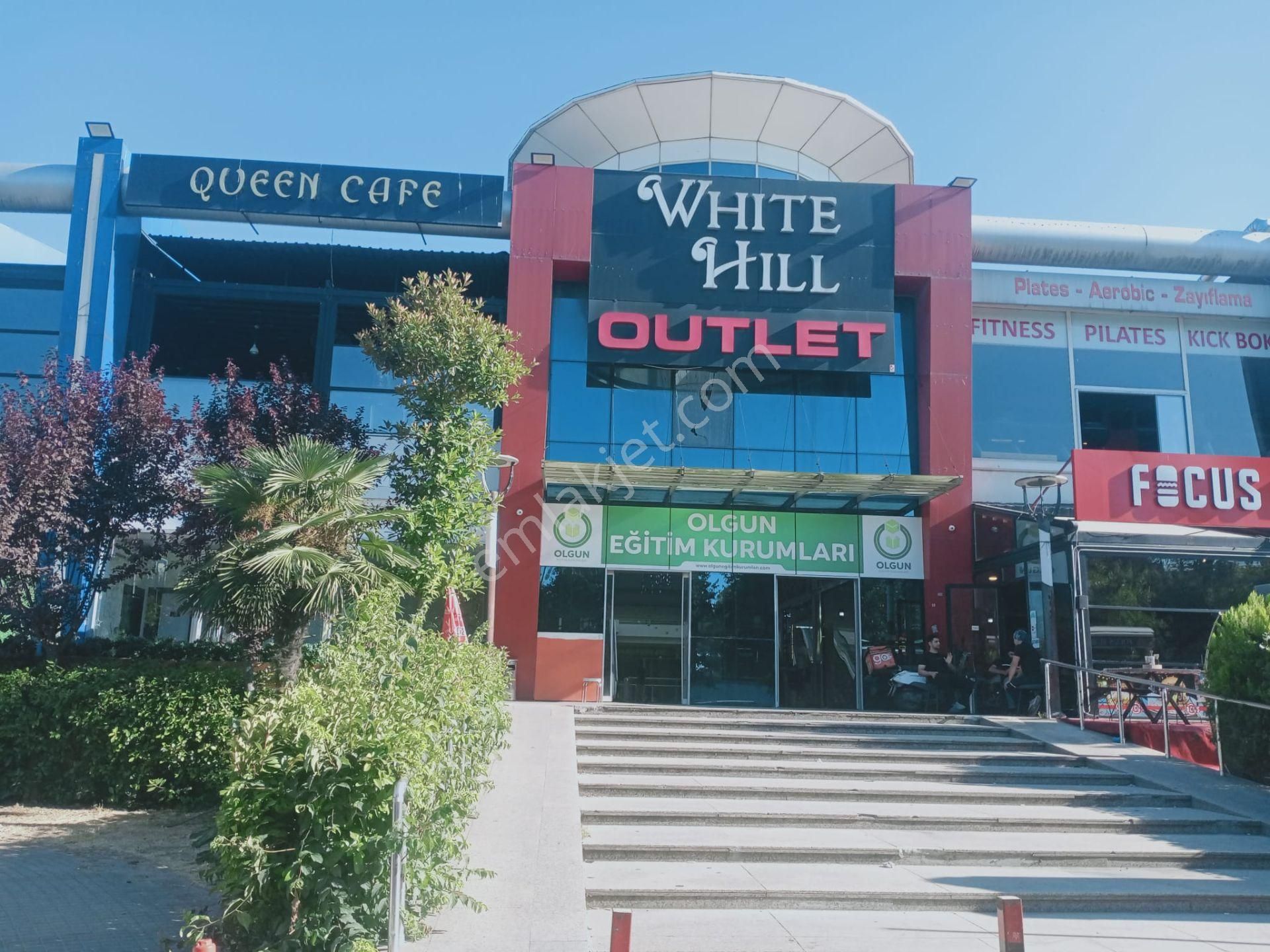 Aydın Team'den White Hıll Alışveriş Merkezinde 80 M2 İş Yeri-dükkan-mağaza