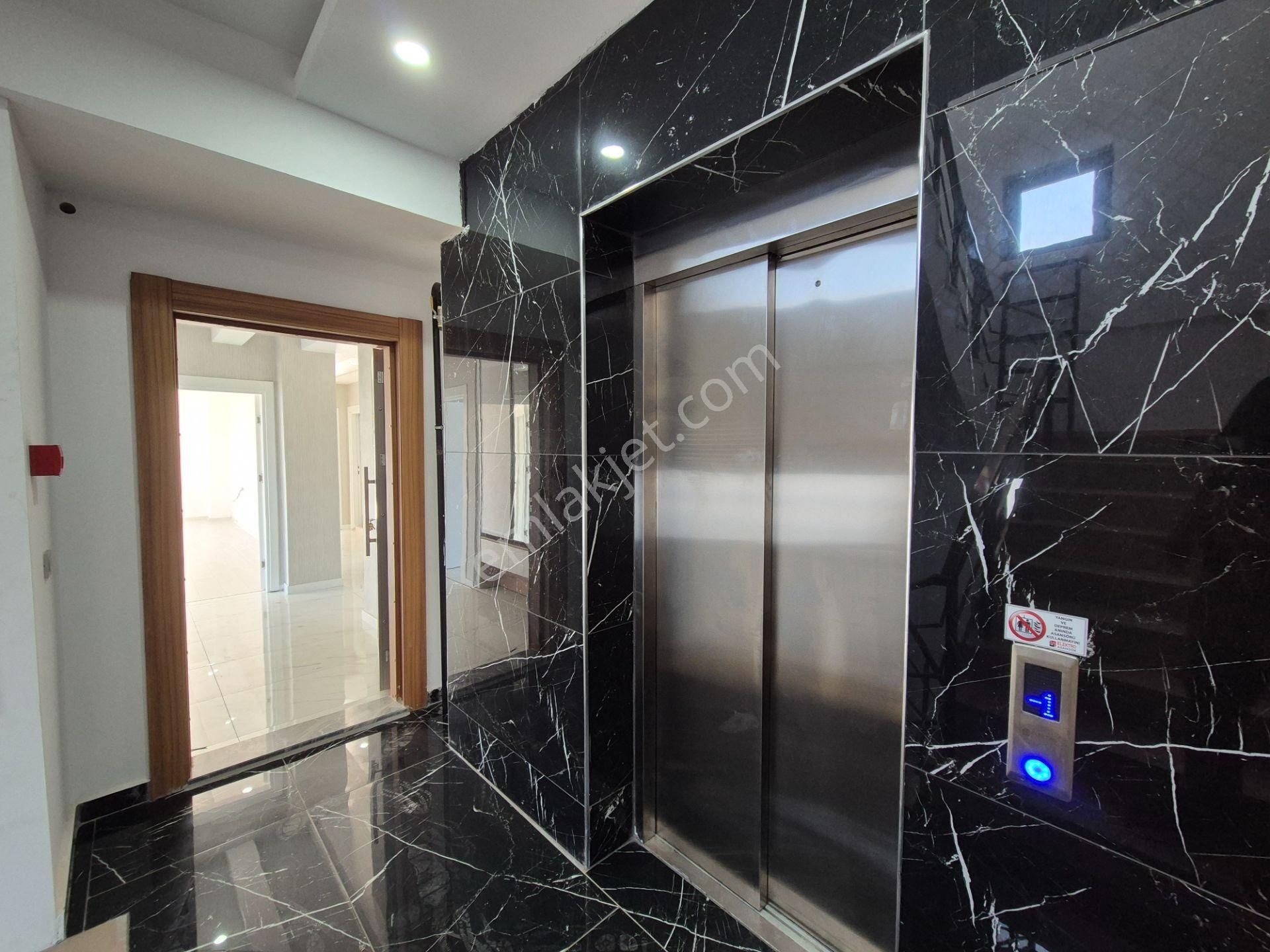 Panoramik Antalya Manzaralı Fevzi Çakmak'ın En Prestijli Dairesi (doğalgaz Kombili) - Görsel 30