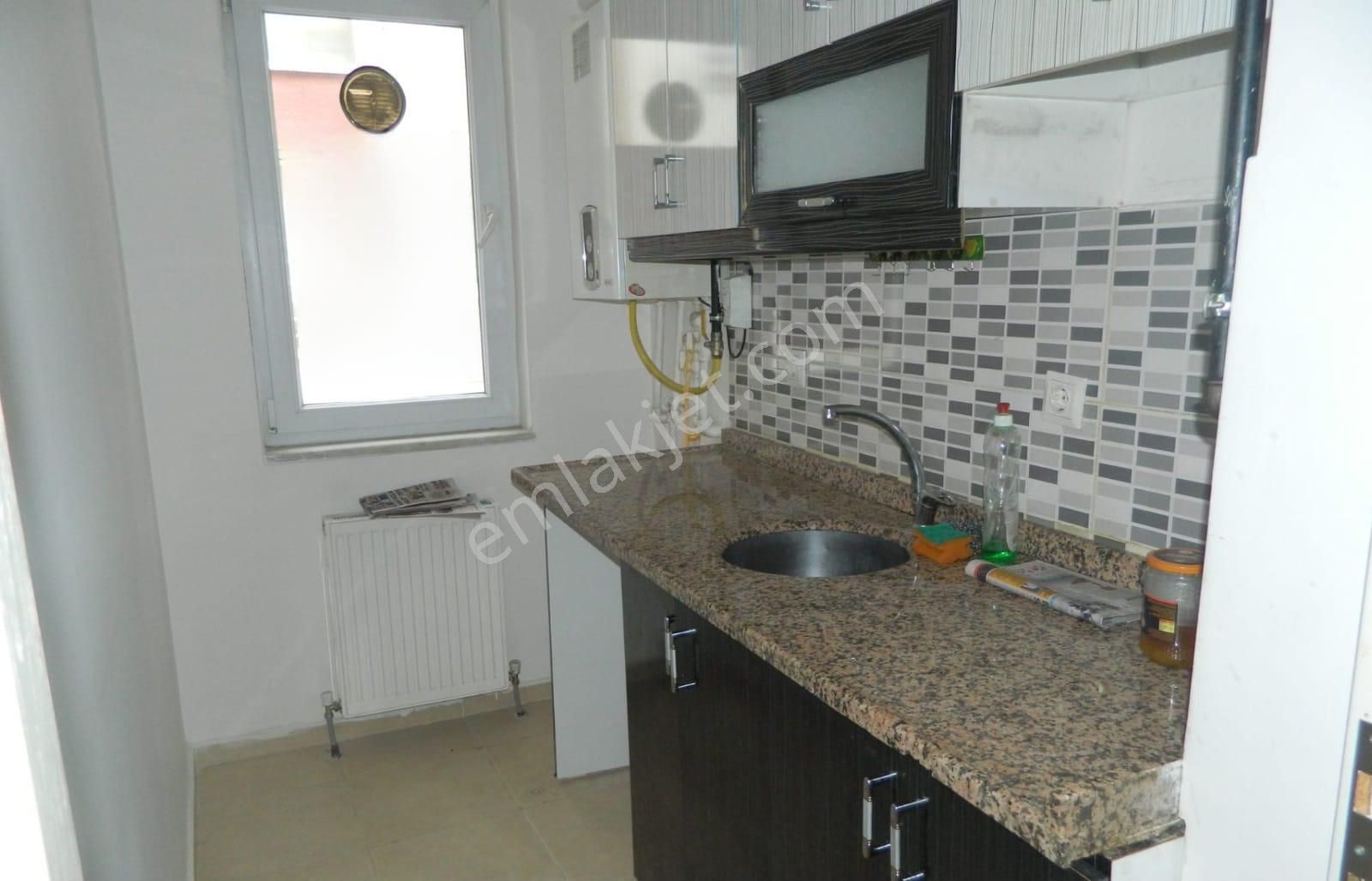 Eczacılık Kapısı Yakınında Satılık 1+1 Daire Ds-11