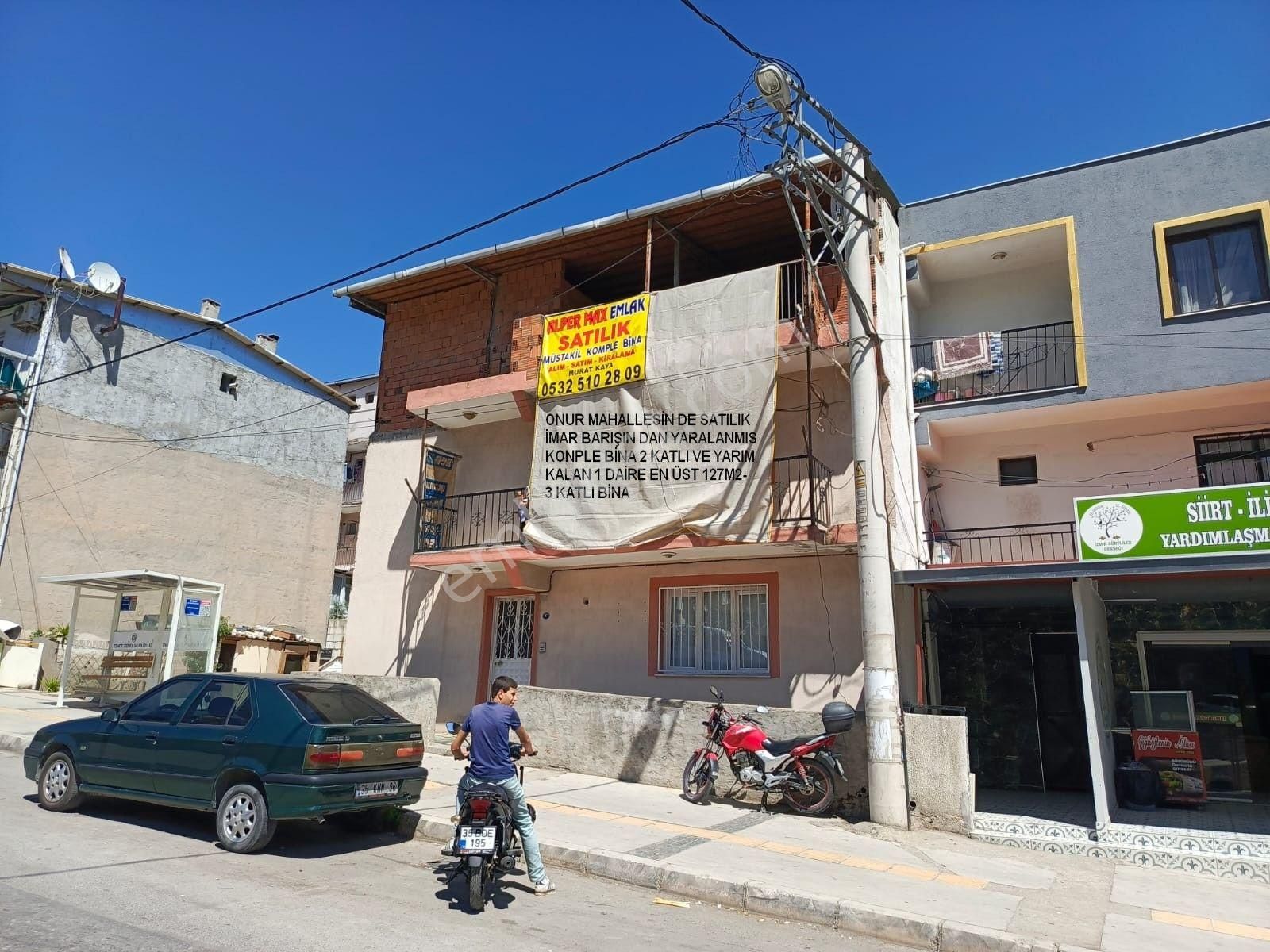 Cevre Yoluna Çıkmadan Sağ Da 3 Katlı İmarlı Plan Projeli Ve 3. Kat Yarım