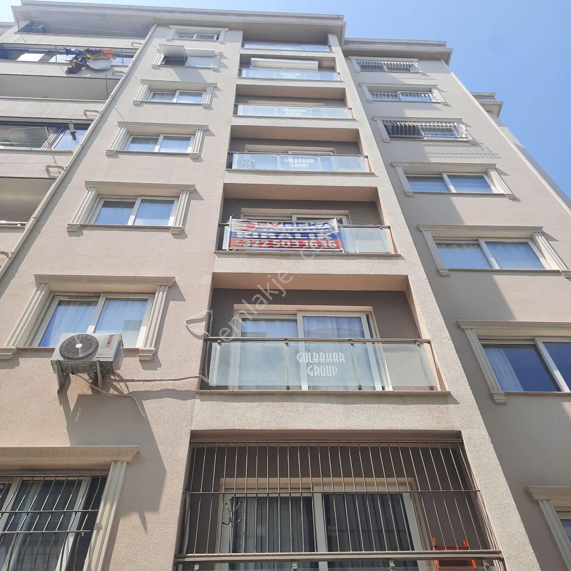 Gürselpaşa'da 7katlı Binada 3.kat Geniş 2+1 Açık Mutfak Kiralık Daire