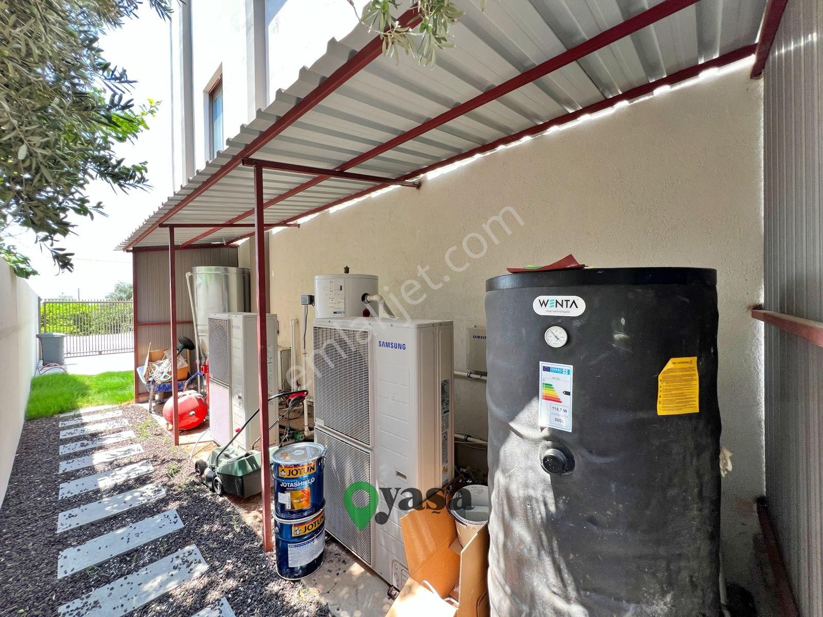 Yaşa Gyd - Özel Tasarım Ultra Lüks Eşyalı Satılık Tripleks Villa - Görsel 34