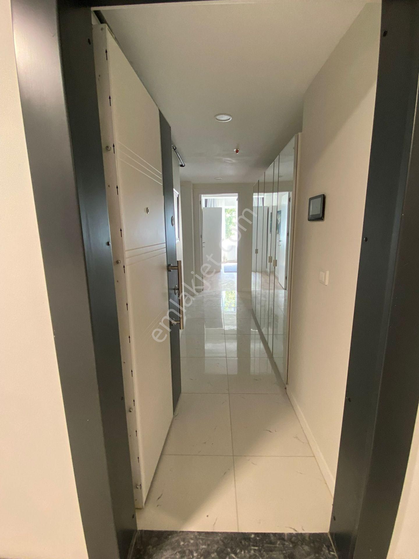 Golden Restate'den Emsalsiz 3+1 Ferah, Masrafsız, Ulaşımı Kolay - Görsel 3