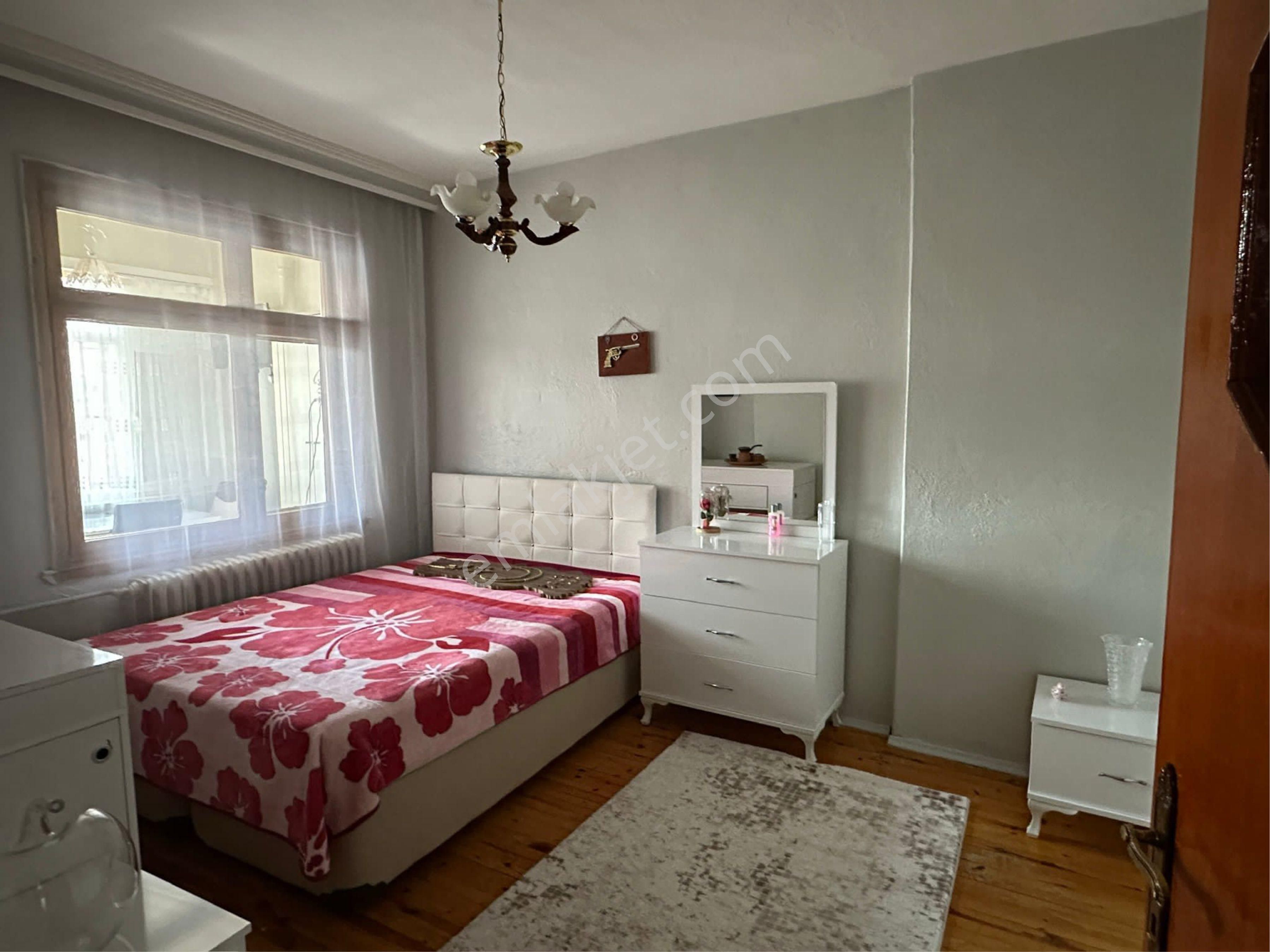 Fetih Caddesi İl Jandarma Karşısı 3+1 Arakat Daire - Görsel 26