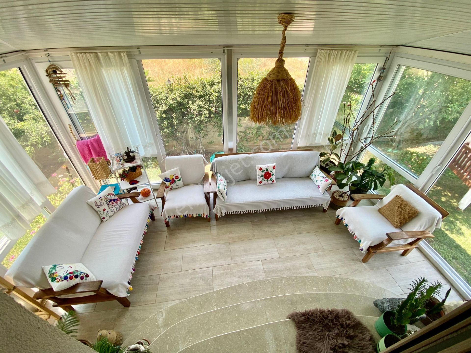 Dikili'de Sahibinden Satılık 481m² Köşe Arsada Tripleks Müstakil Villa -denize 800m Yürüme Mesafesi - Görsel 6