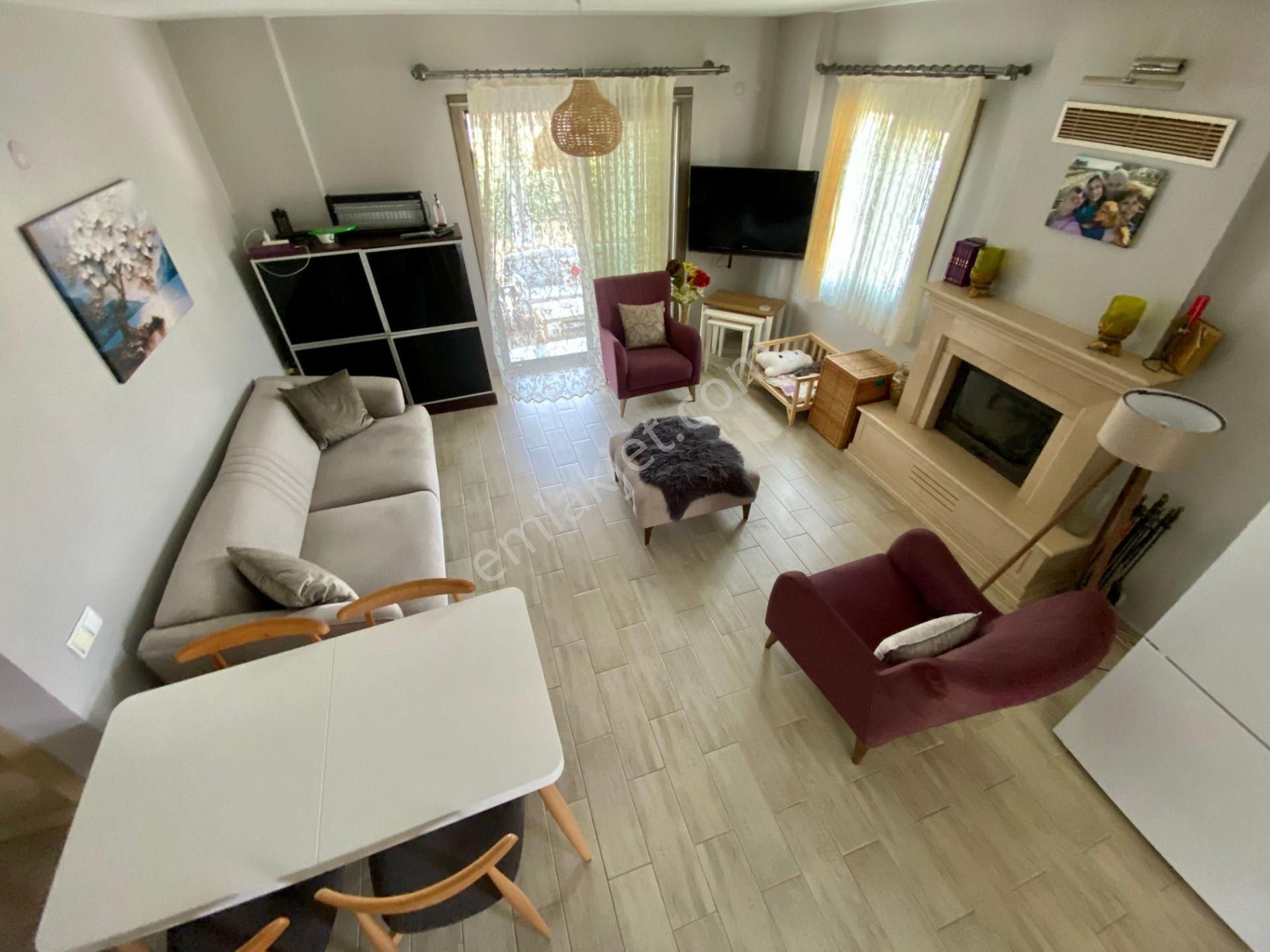 Dikili'de Sahibinden Satılık 481m² Köşe Arsada Tripleks Müstakil Villa -denize 800m Yürüme Mesafesi - Görsel 9