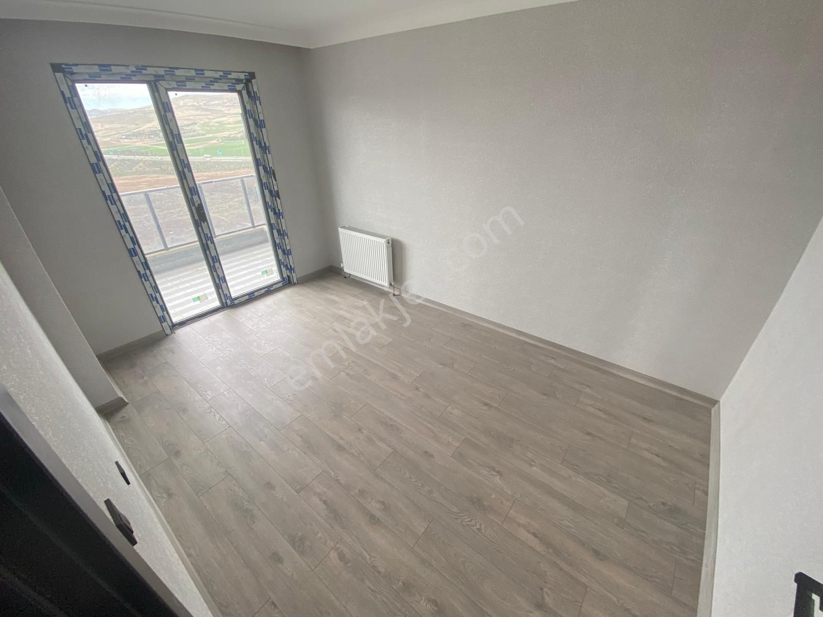 K'ören Ovacık'da Oturum Hazır Teras Balkonlu Site Dairesi - Görsel 26