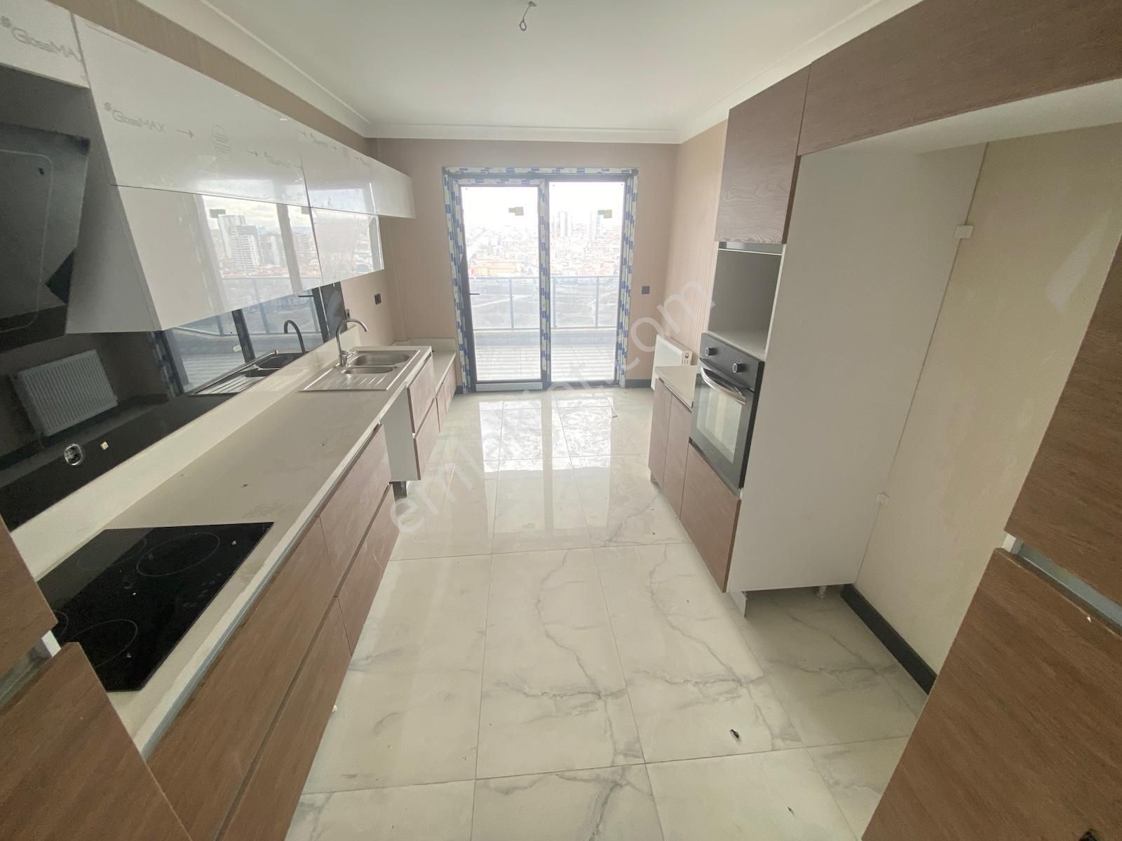 K'ören Ovacık'da Oturum Hazır Teras Balkonlu Site Dairesi - Görsel 11