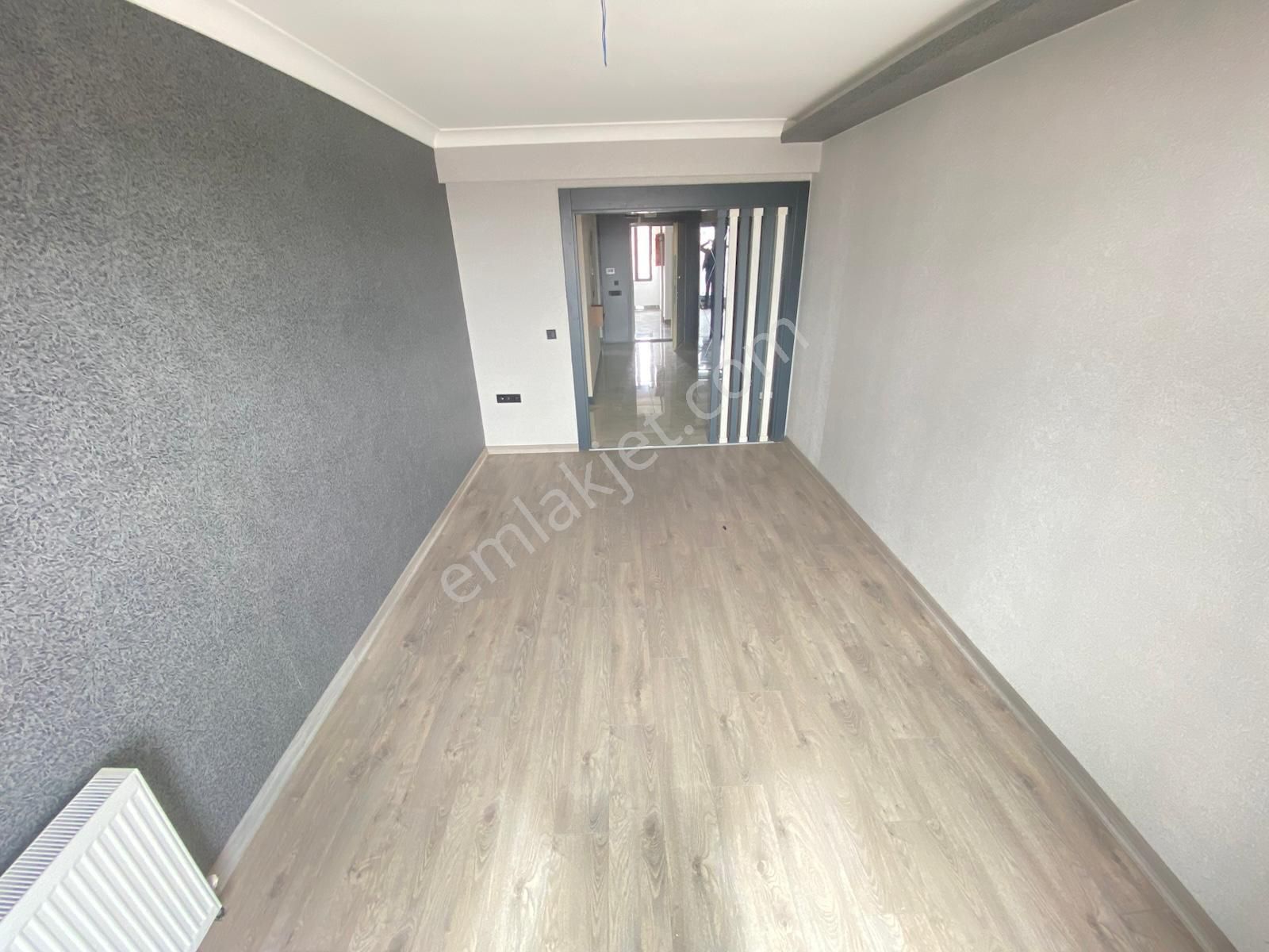 K'ören Ovacık'da Oturum Hazır Teras Balkonlu Site Dairesi - Görsel 7