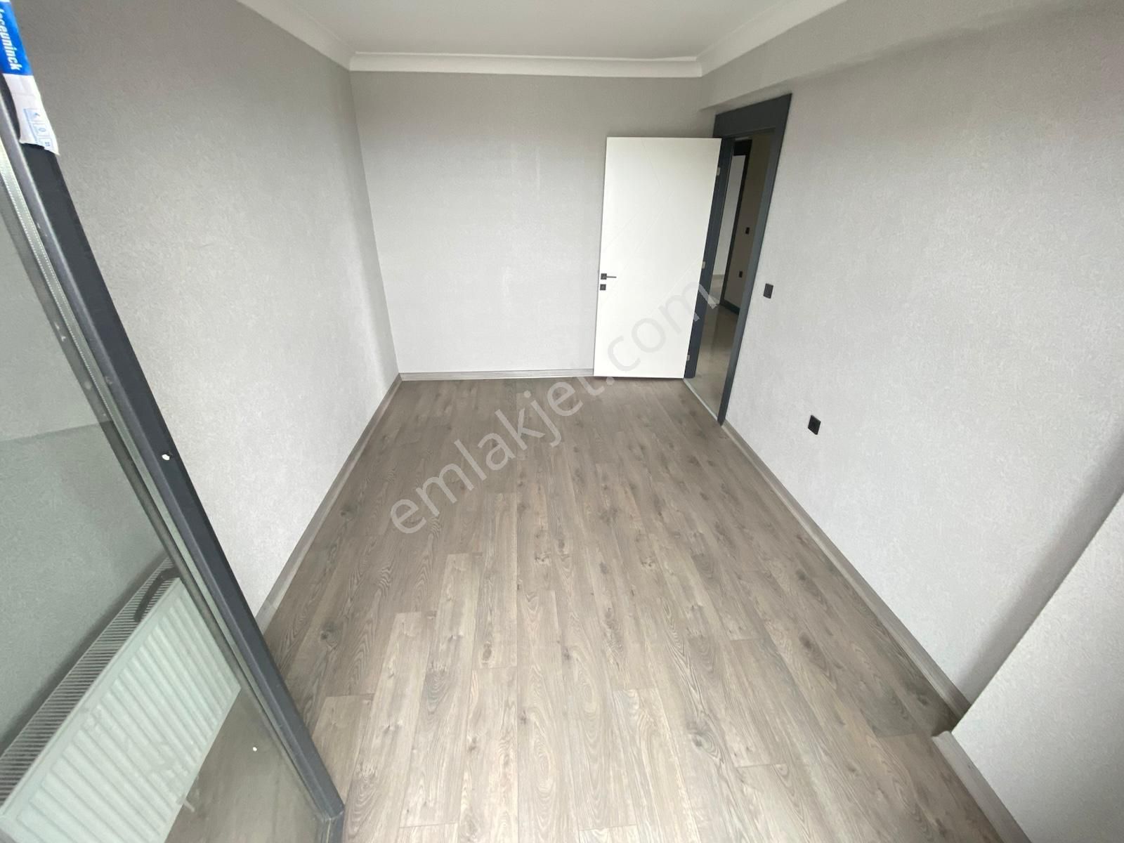 K'ören Ovacık'da Oturum Hazır Teras Balkonlu Site Dairesi - Görsel 18