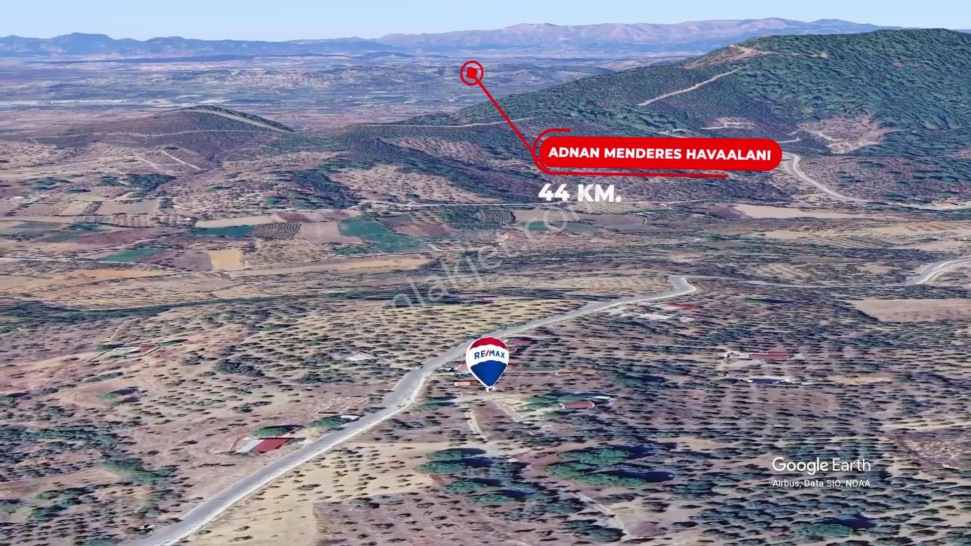 Remax Armadan İzmir Torbalı Helvacı'da Satılık Ev Ve Arsa