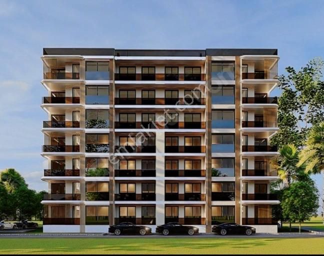 Ataşehir'de Lüks Site İçerisinde Satılık 2+1 Daire