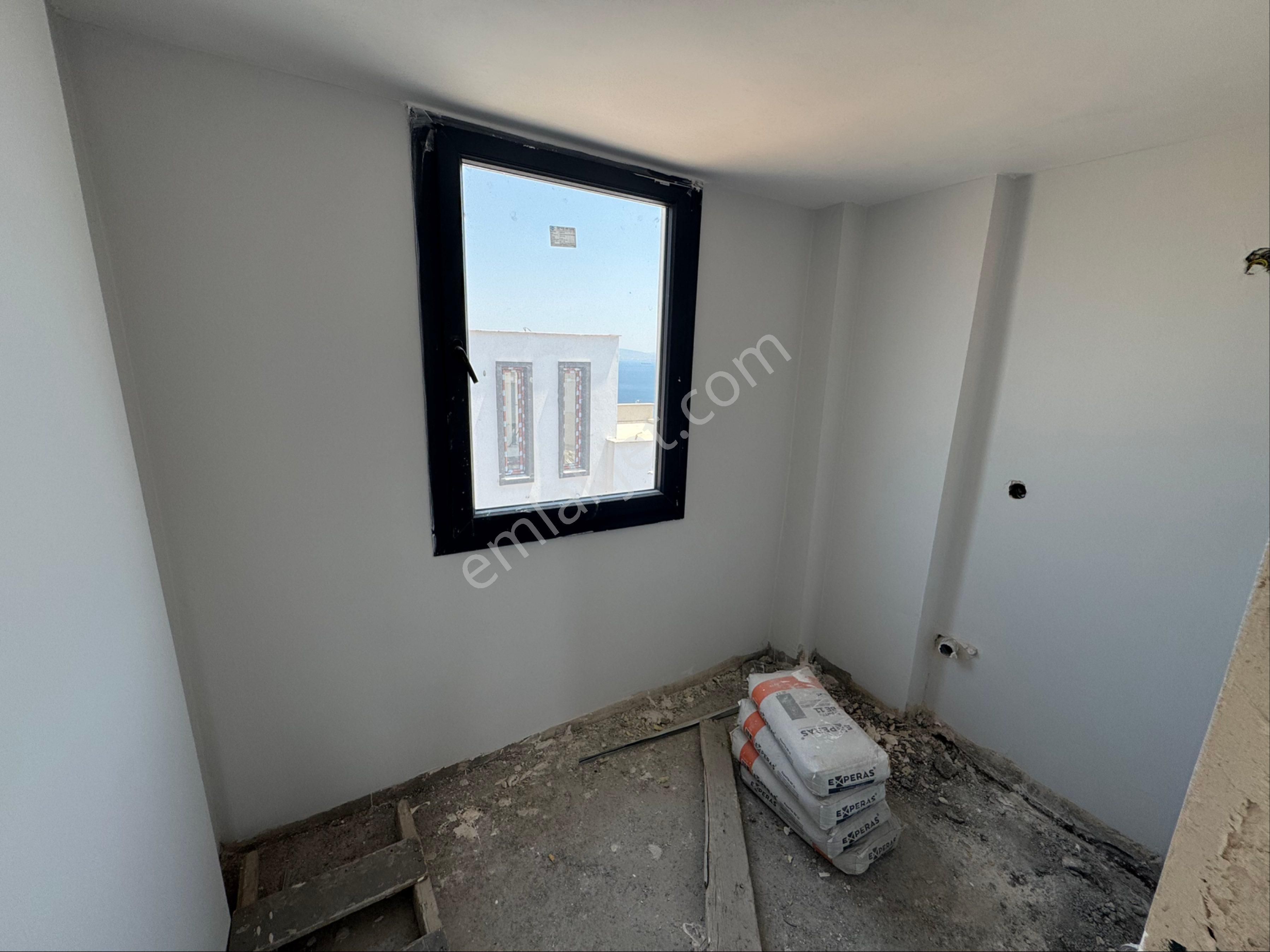 Çandarlı'da Deniz Manzaralı Tam Müstakil 3+1 Satılık Villa - Görsel 22