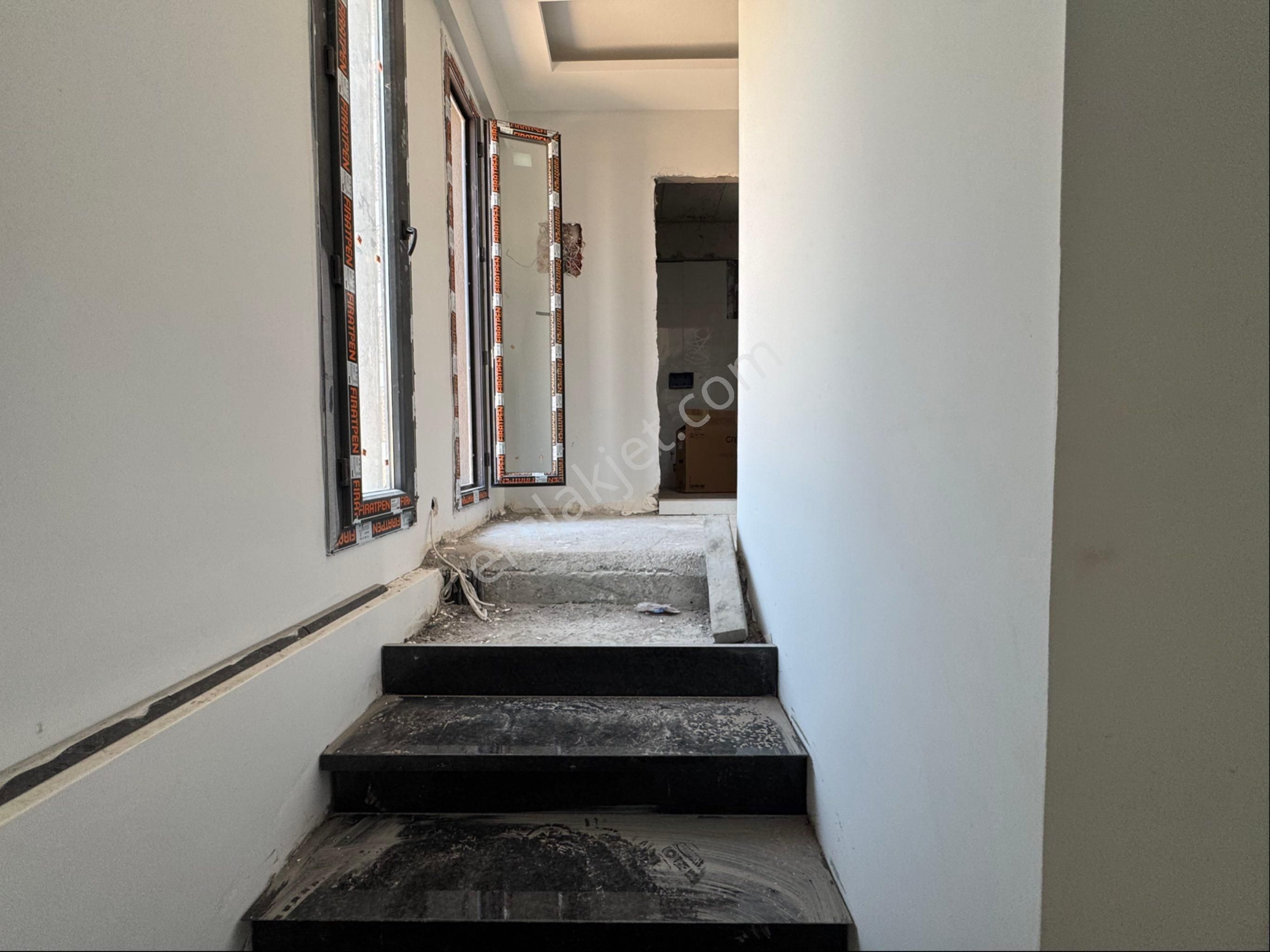 Çandarlı'da Deniz Manzaralı Tam Müstakil 3+1 Satılık Villa - Görsel 20