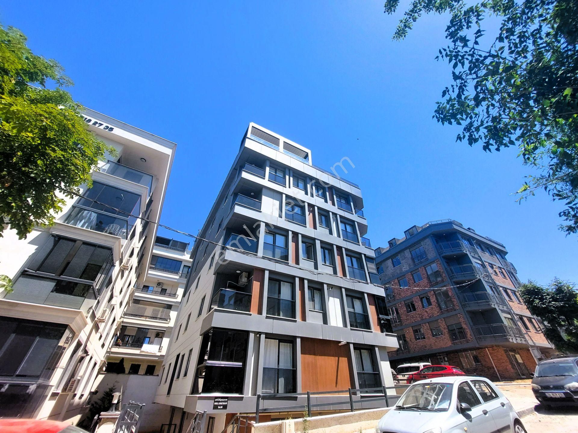 İlke'den İdealtepe'de Yeni Binada Ön Cephe Bahçe Kullanımlı Lüks Yapıda 45m2 1+1
