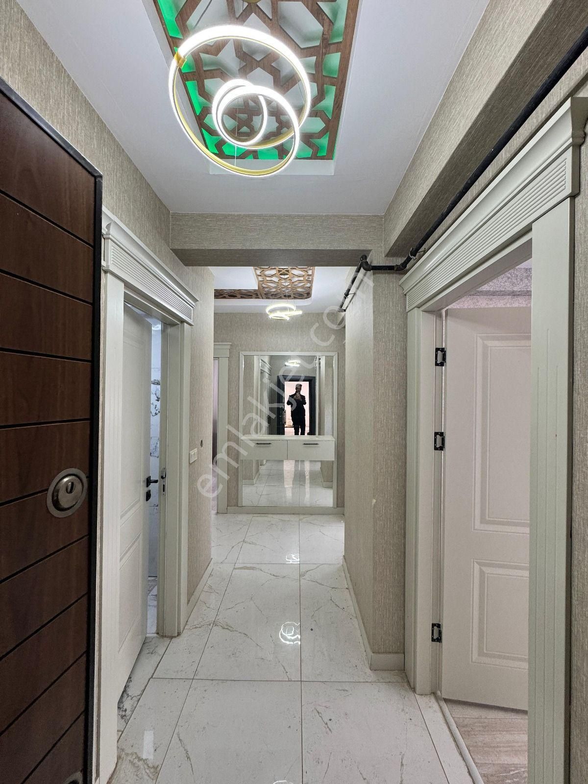 450 Evlerde Sıfır 100 Metre 2+1 Lüx Daire ( Farklı Kat Seçenekleri İle ) - Görsel 14