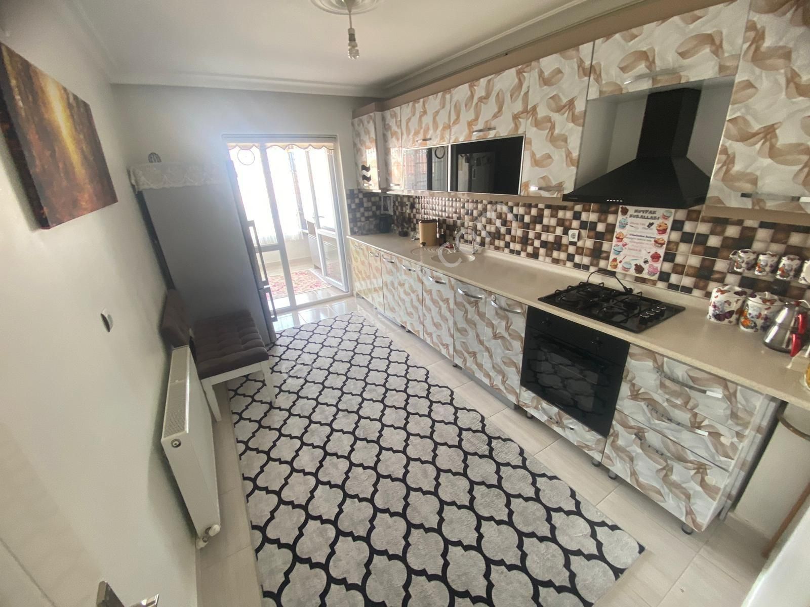 Hayal'den Tandoğan Mh'de Bağımsız Masrafsız 3+1 Geniş E. Banyolu Full Yapılı Daire !!