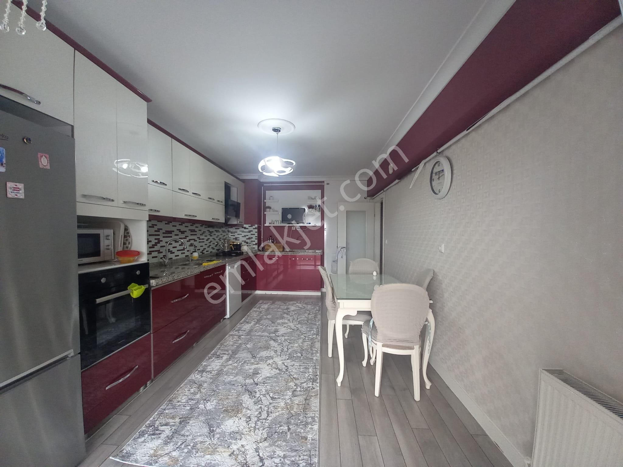 Pursaklar Mehmet Zengin Emlak'tan Teras Balkonlu, Hastane Yakını 9.kat 4+1 Ultra Lüks Site Dairesi