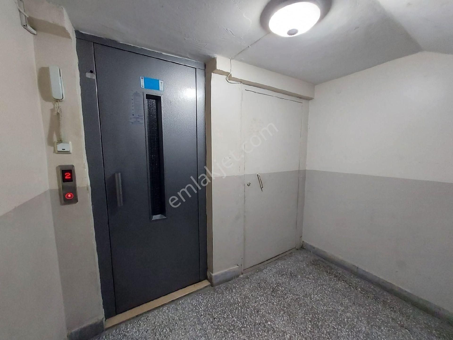 Samsun İlkadım Kılıçdede Mahallesi'nde Asansörlü 3+1 Satılık Daire