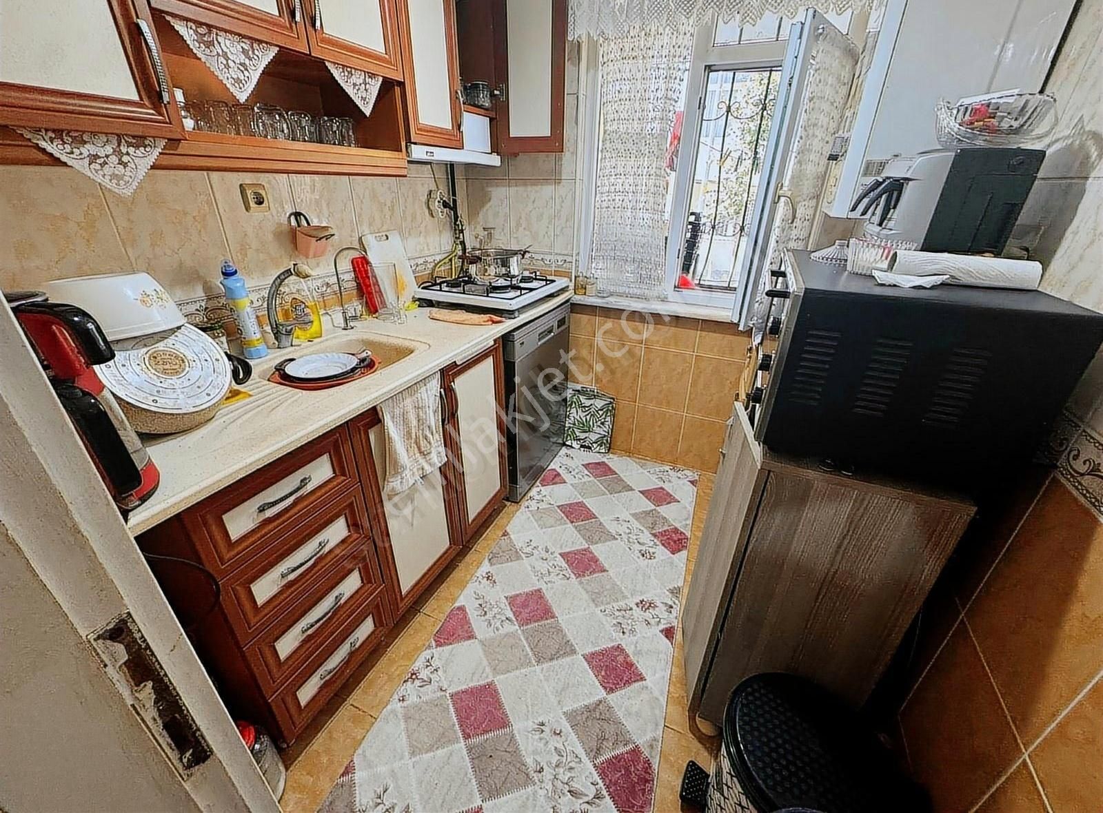 Savaş Emlak'tan 2+1 Giriş Kat Daire Krediye Uygun