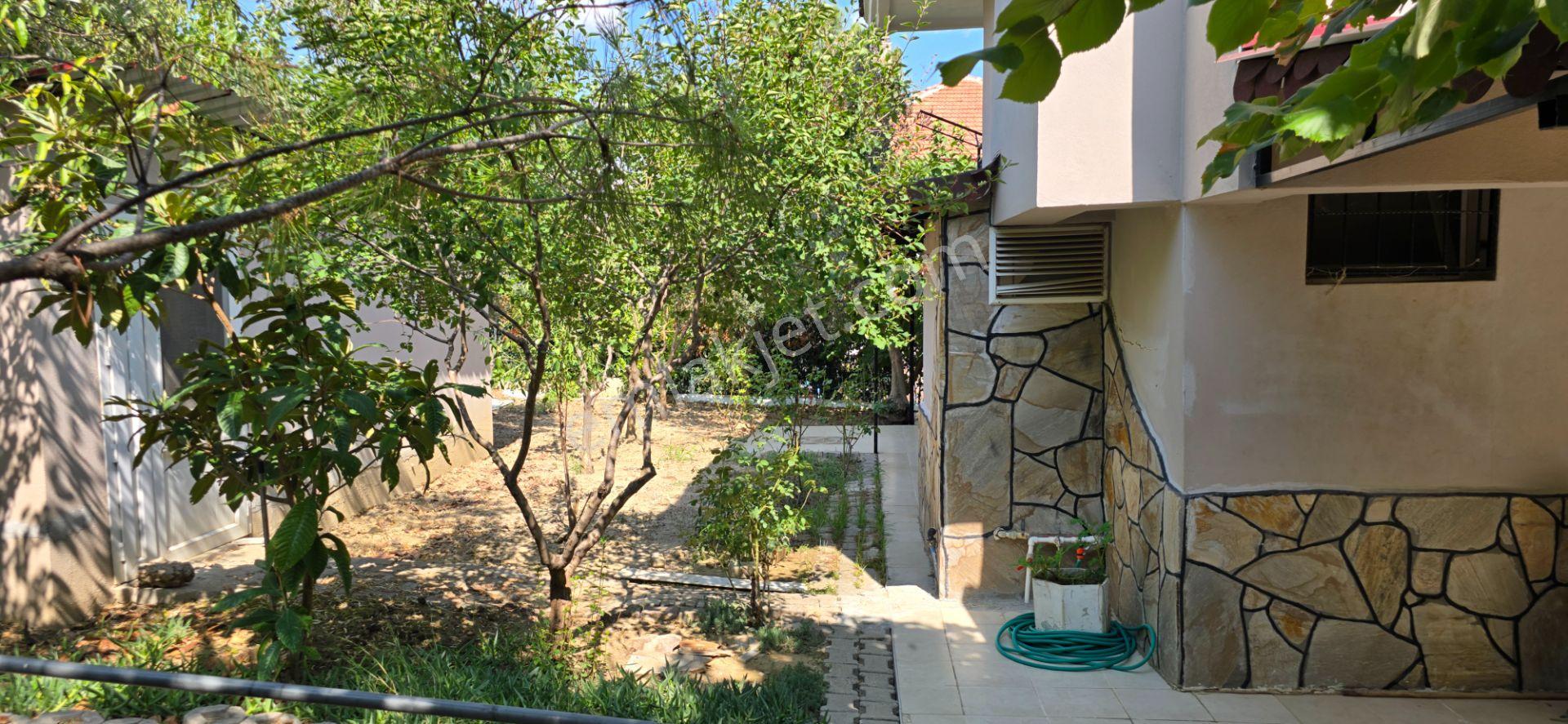 Kemalpaşa Villa Bölgesinde Geniş 680m2müstakil 4+1 Dublex Villa. - Görsel 24