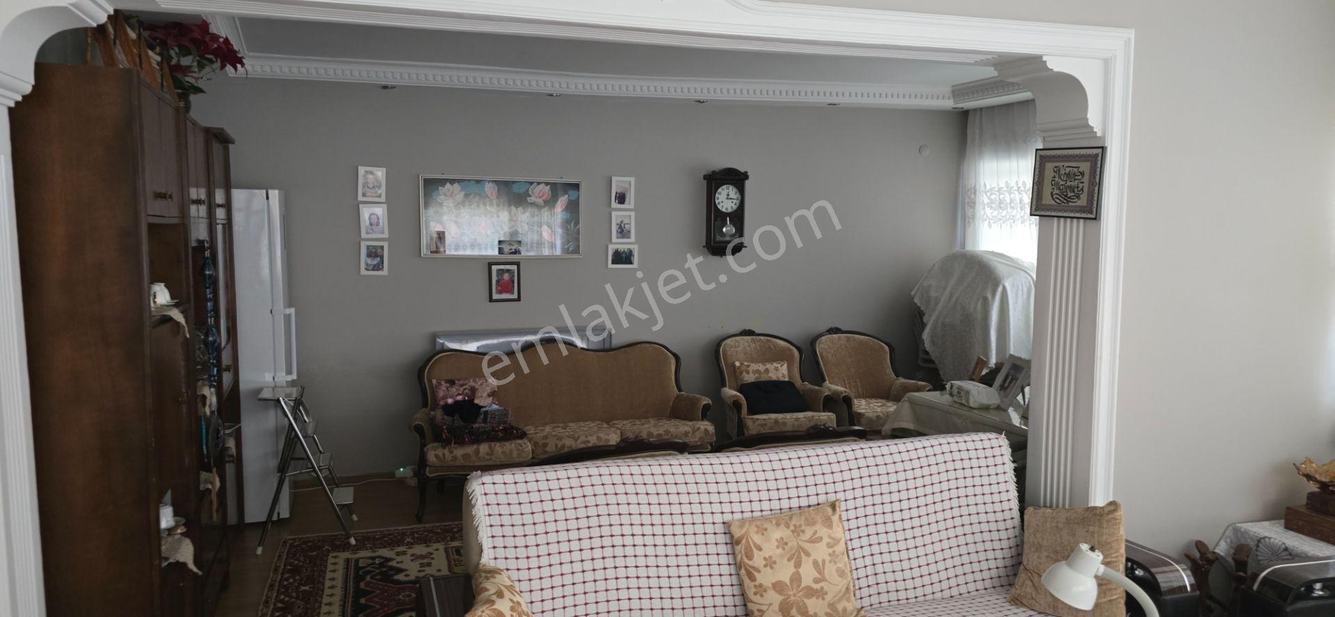 Kemalpaşa Villa Bölgesinde Geniş 680m2müstakil 4+1 Dublex Villa. - Görsel 10