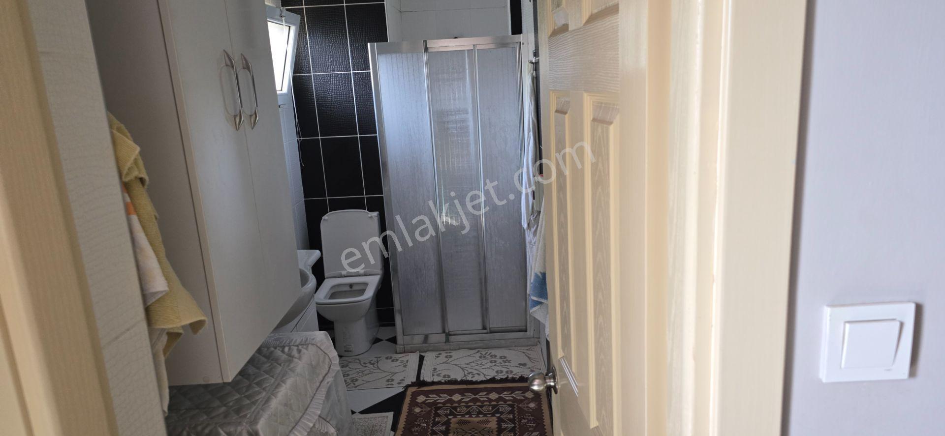 Kemalpaşa Villa Bölgesinde Geniş 680m2müstakil 4+1 Dublex Villa. - Görsel 14