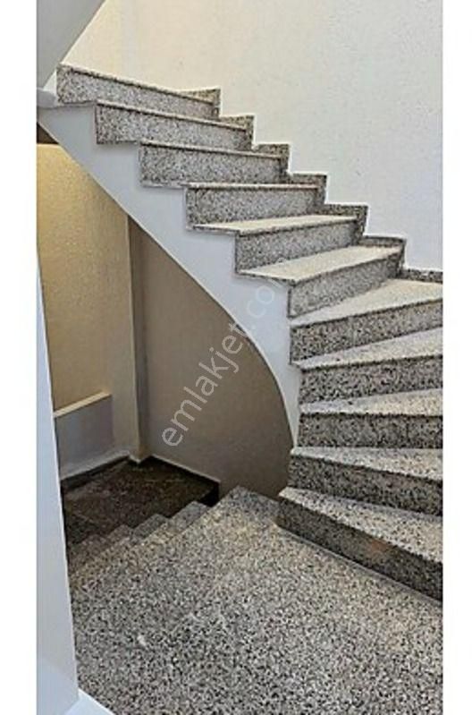 Trabzon'da Satılık Bina - Görsel 6