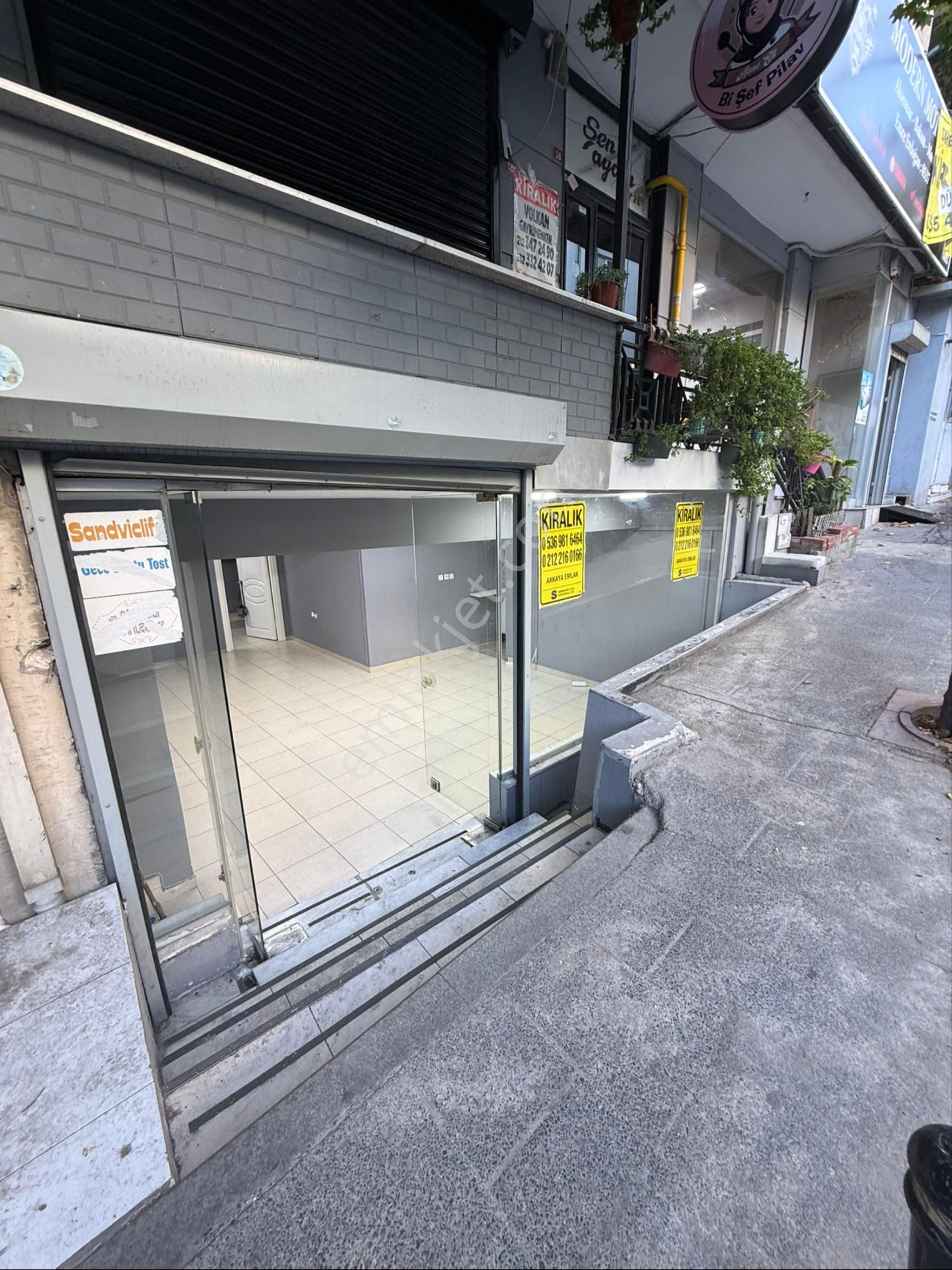 Akkaya Emlaktan Kiralık 60 M2 Dükkan