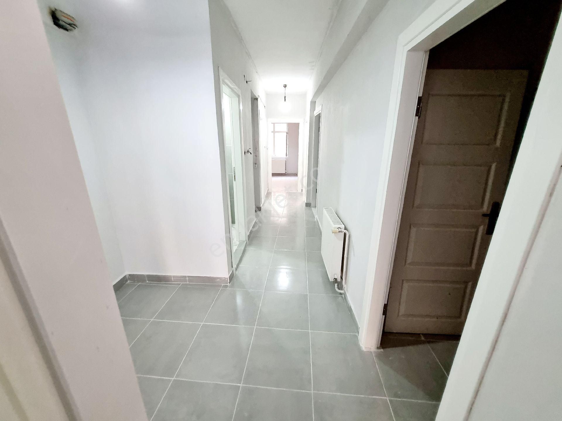 Samsun İlkadım Hançerli Mahallesi'nde İçi Yapılı Masrafsız 3+1 Satılık Daire