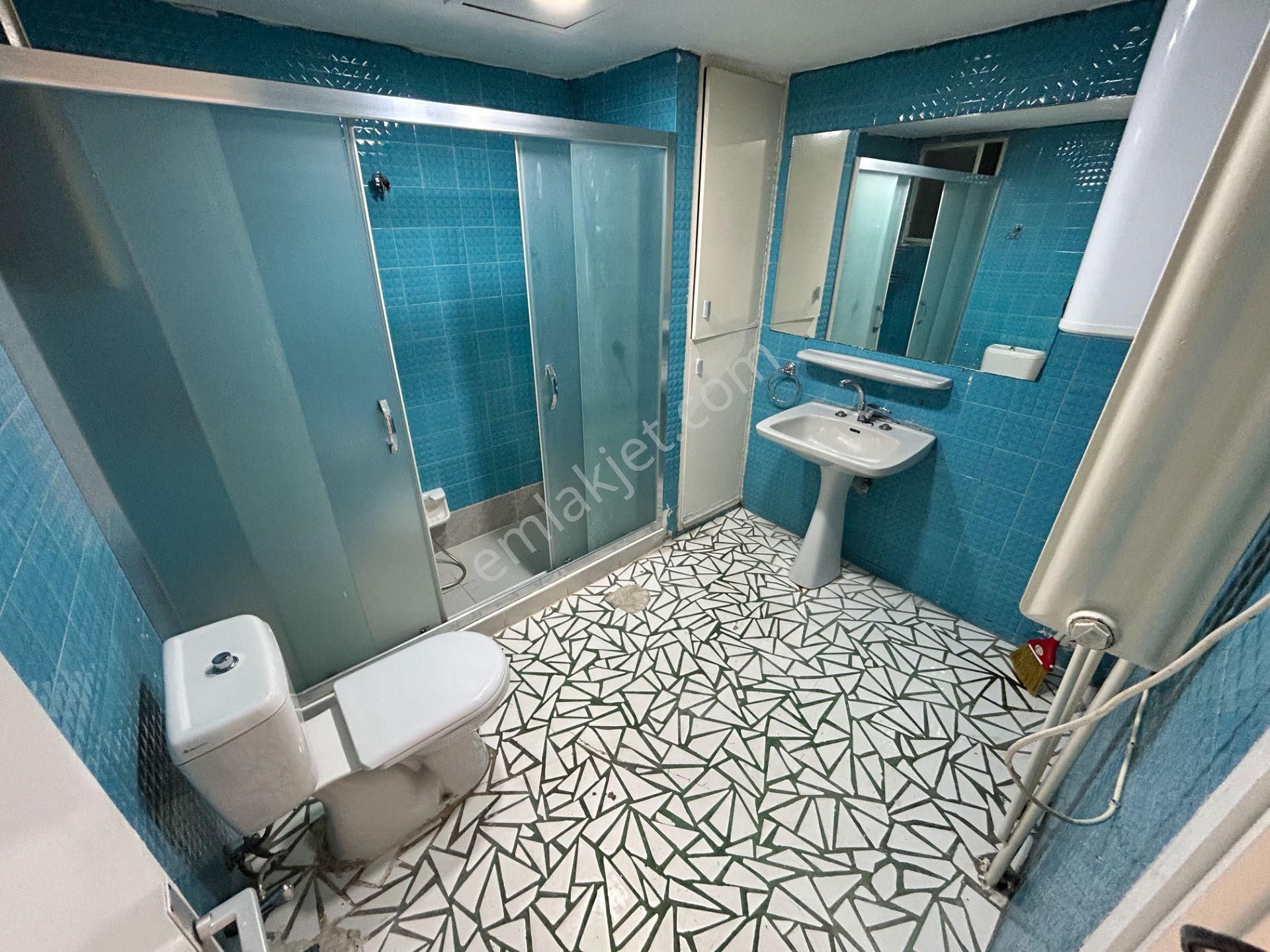 Karşıyaka Da, Harika Deniz Manzaralı Kiralık Yalı Dairesi - Görsel 18