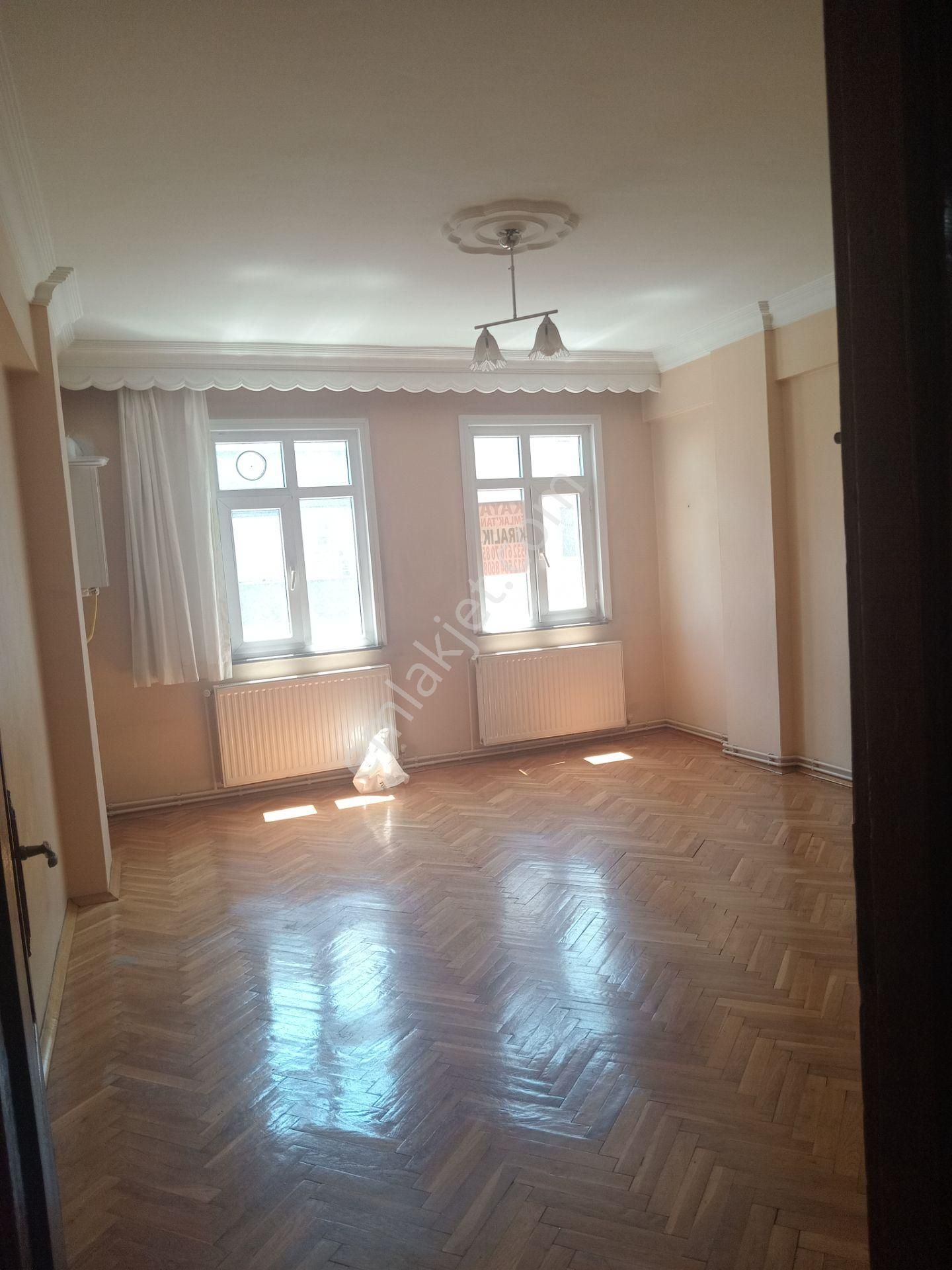 Gaziosmanpaşa Karlıtepe Mah.2+1 100m2 Kiralık Daire