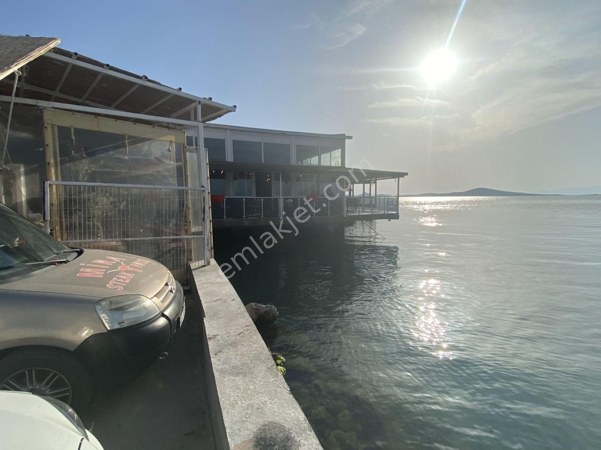 Balıkesir Ayvalık Ta Satılık İş Yeri.merkezde.denize Sıfır.komple Bina - Görsel 3