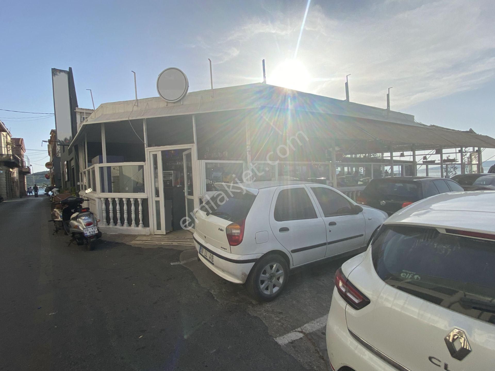 Balıkesir Ayvalık Ta Satılık İş Yeri.merkezde.denize Sıfır.komple Bina - Görsel 19