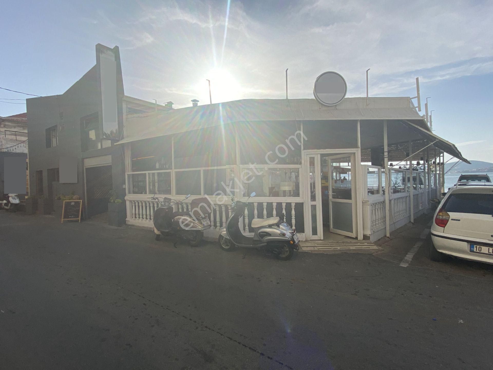 Balıkesir Ayvalık Ta Satılık İş Yeri.merkezde.denize Sıfır.komple Bina - Görsel 16