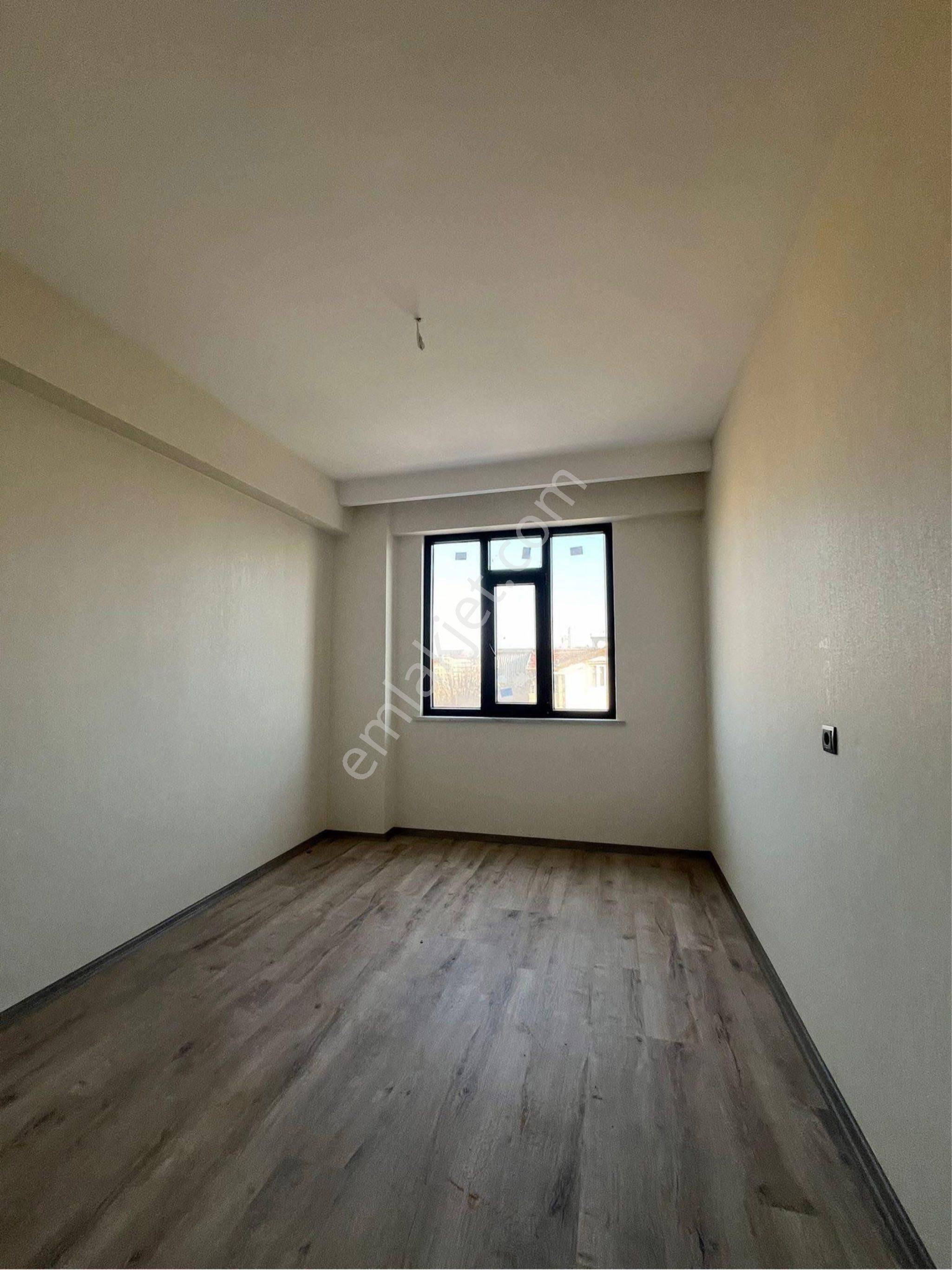 Gürhan Gayrimenkulden Satılık Hadimi Mahallesinde Satılık 3+1 Lüks Daireler - Görsel 13