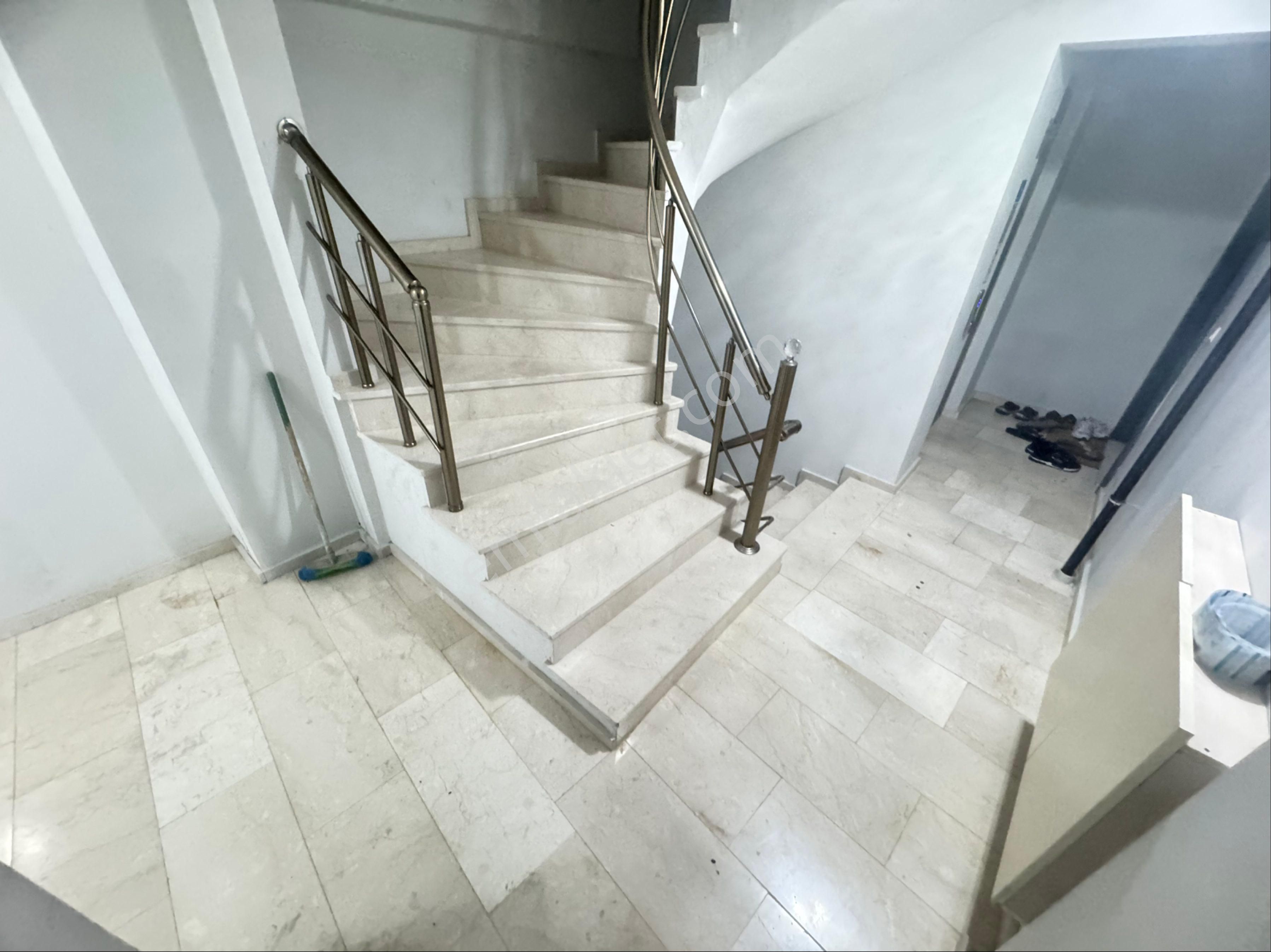 Zafer Yapıdan Satılıksıfırdubleksdaire 4+2 180m2asansörlü2daireşeklinde İstanbulsultangaziesentepemh - Görsel 30