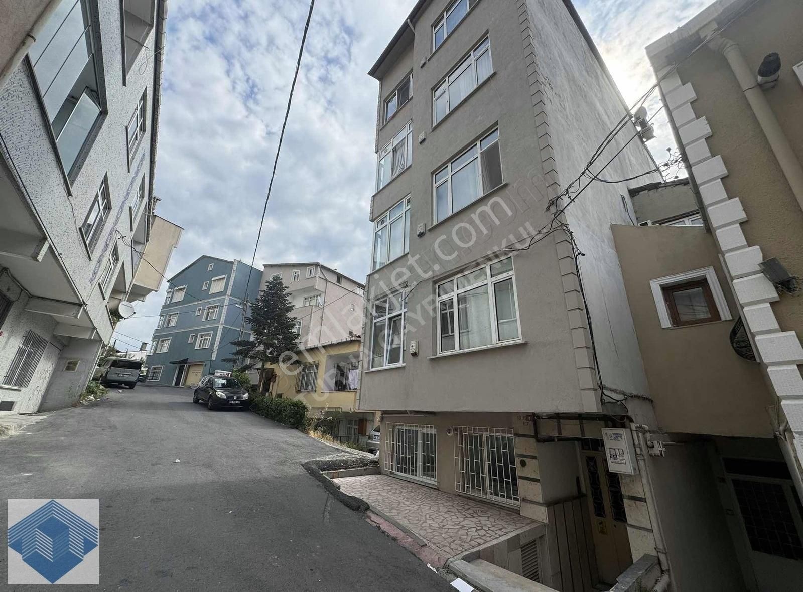 İstinye'de Kiralık 2+1 Daire (emirgan Korusuna 100 Metre)