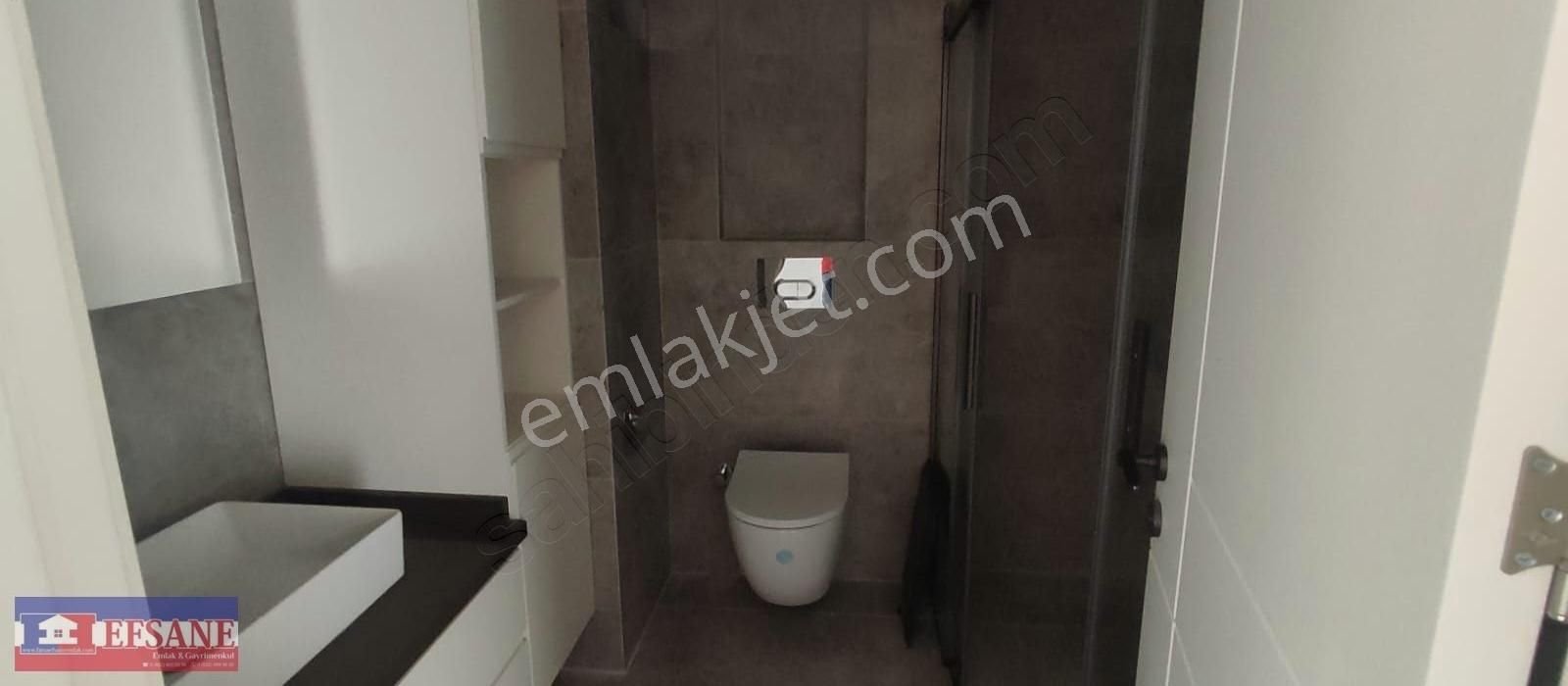 Efsane Emlak'tan Dolunayda Lüks Satılık Daire