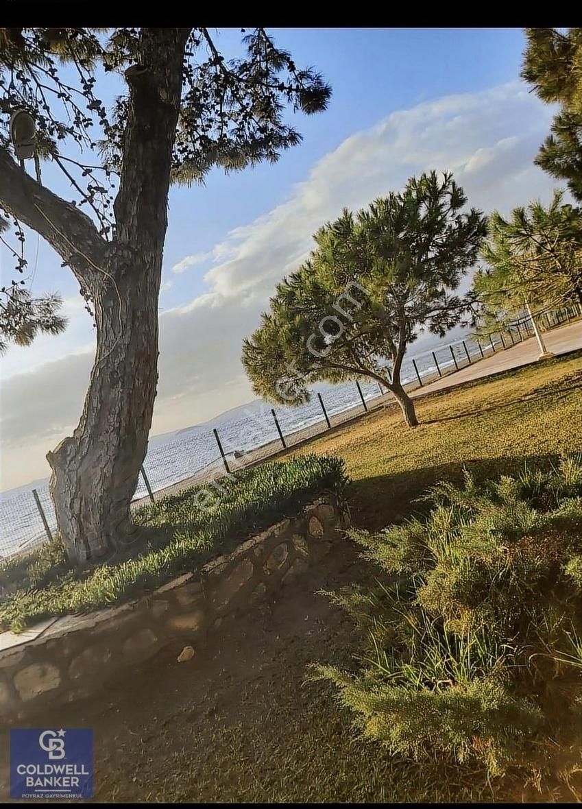 Menderes Coldwell Banker Poyrazdan,denize Sıfır Site İçi Villa - Görsel 8