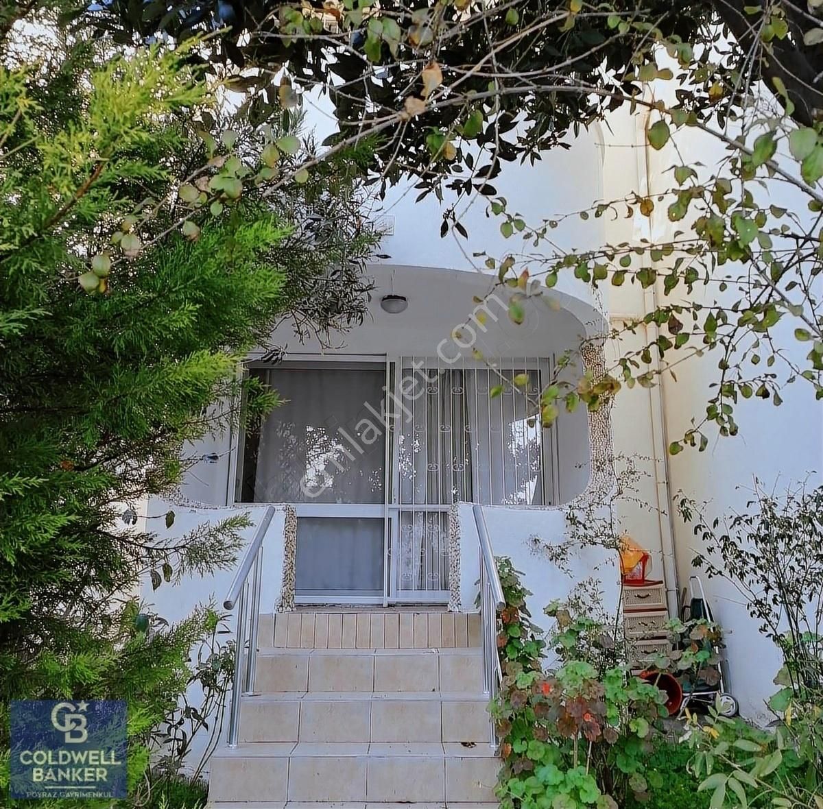 Menderes Coldwell Banker Poyrazdan,denize Sıfır Site İçi Villa - Görsel 2