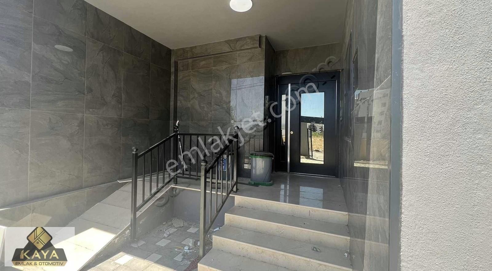 Akıllı Ev Sistemi Döşeli Geniş Lüks Kiralık